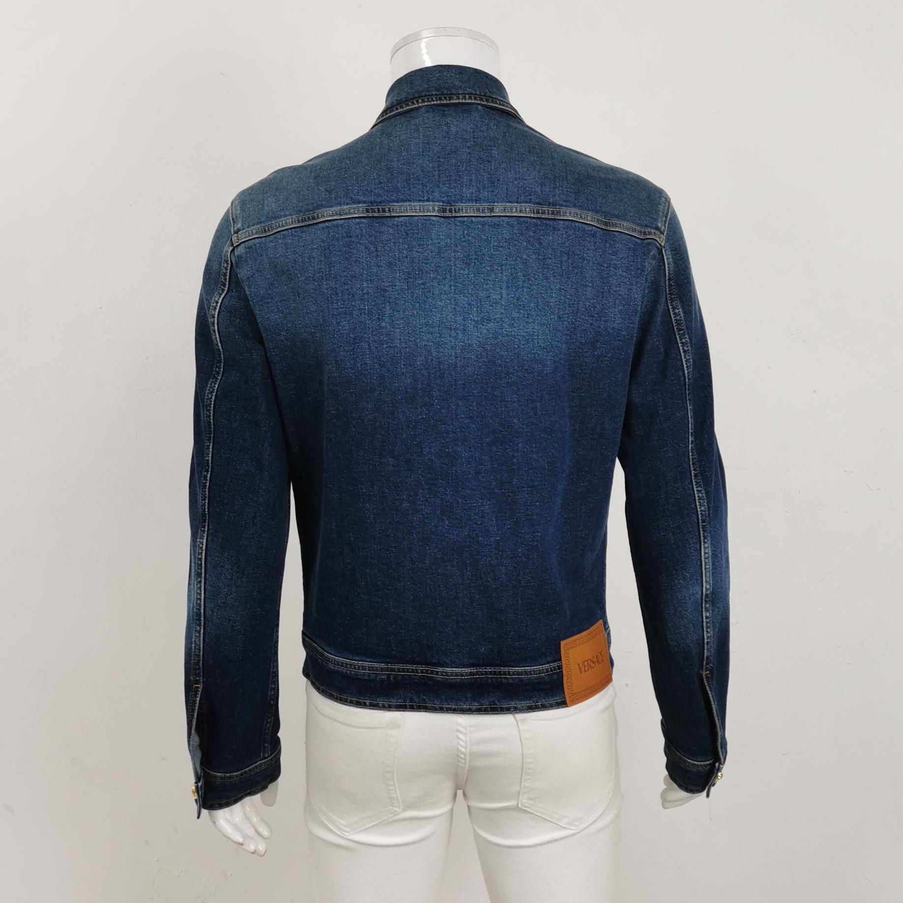 Versace Versace Medusa Button Denim Jacket EU 48 Size US M / EU 48-50 / 2 - 3 Thumbnail