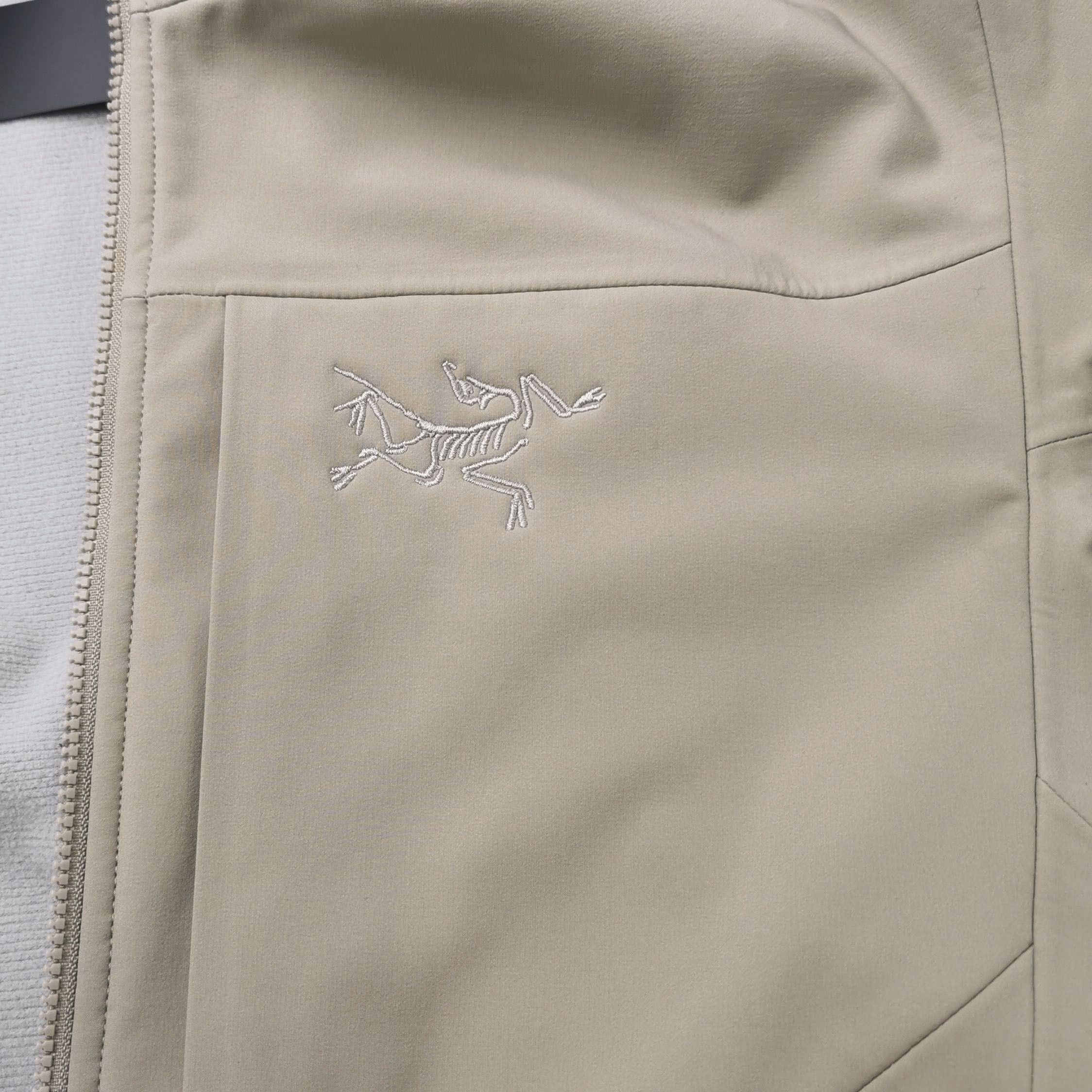 Arc'teryx Arc'teryx Gamma MX Hoody Softshell Beige Size S Size US S / EU 44-46 / 1 - 4 Thumbnail