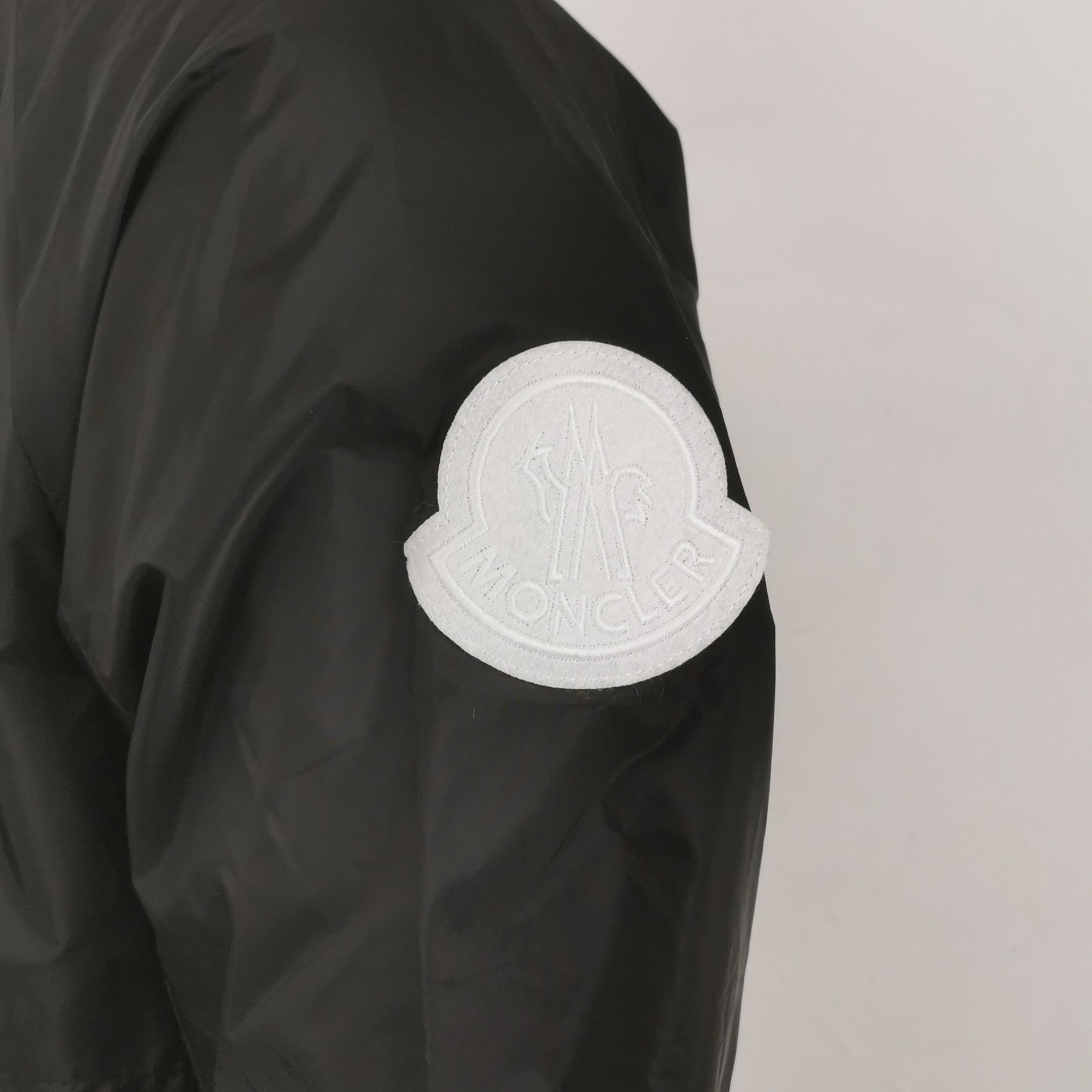 Moncler Moncler Octano Logo Patch Zip Jacket Size 1 Size US S / EU 44-46 / 1 - 4 Thumbnail