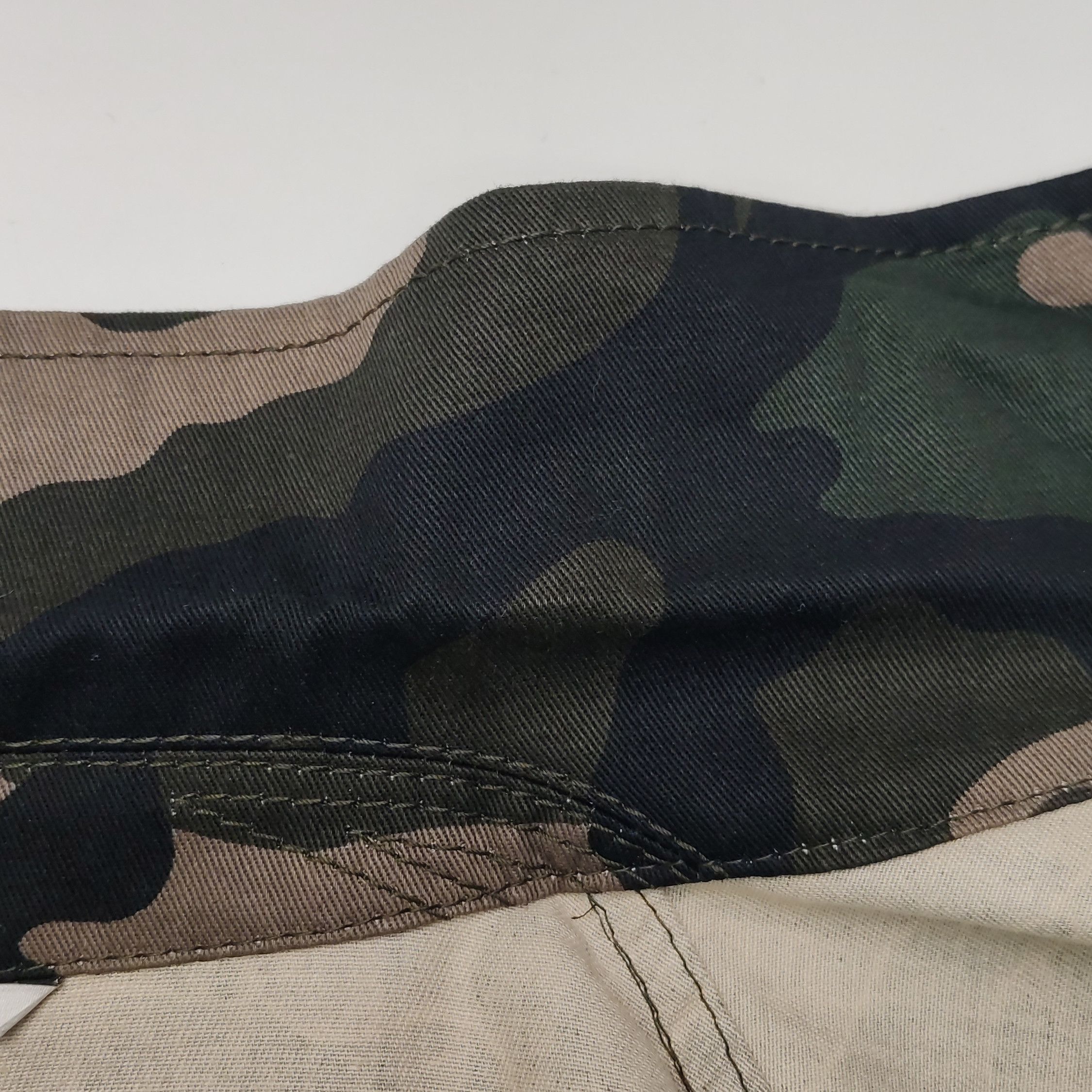 Valentino Valentino Camo Sequin Anywhen Jacket Size 50 Size US M / EU 48-50 / 2 - 11 Thumbnail