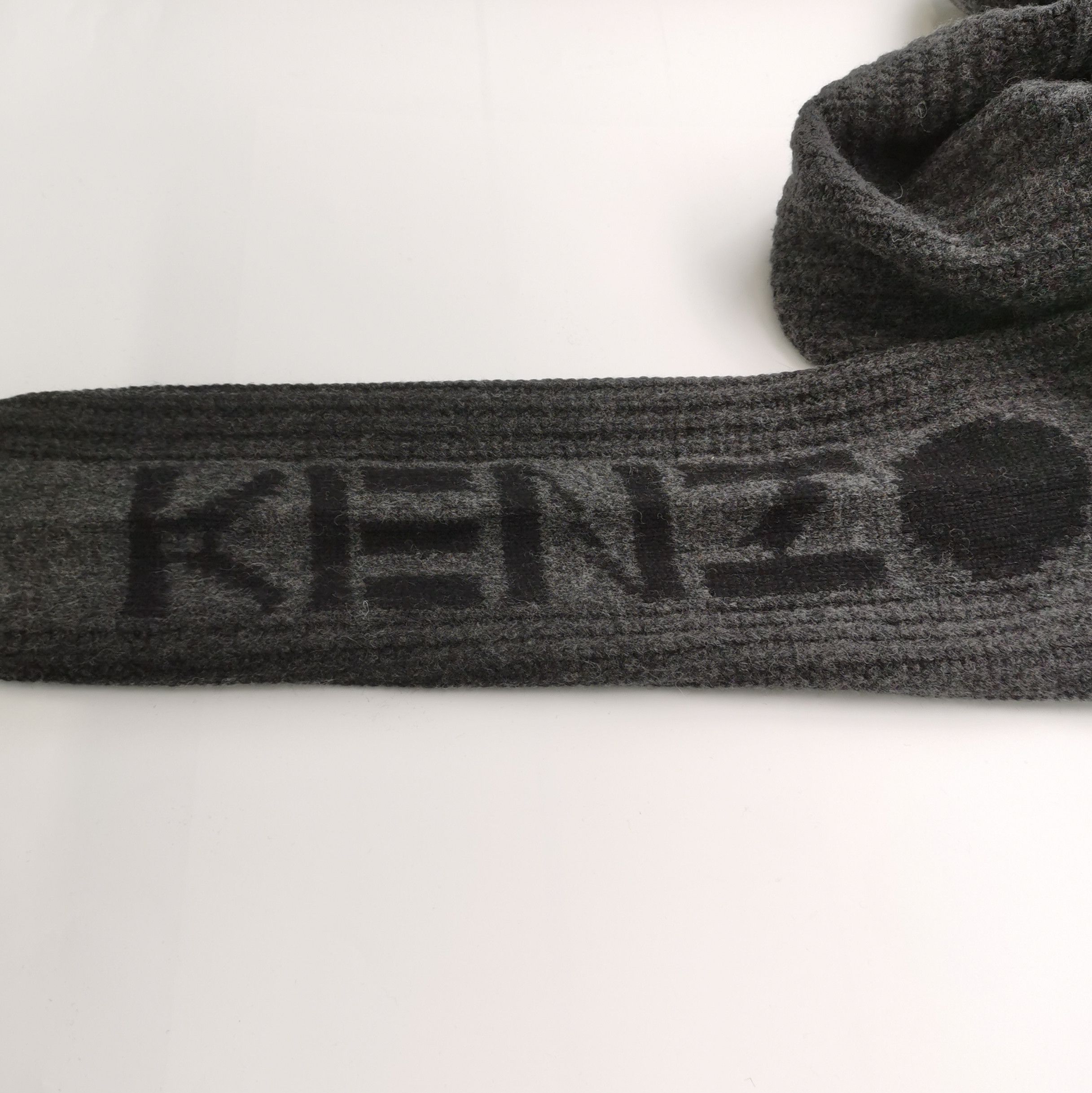 Kenzo Kenzo Ribbed Wool Blend Graphic Sleeve Cardigan S Size US S / EU 44-46 / 1 - 5 Thumbnail