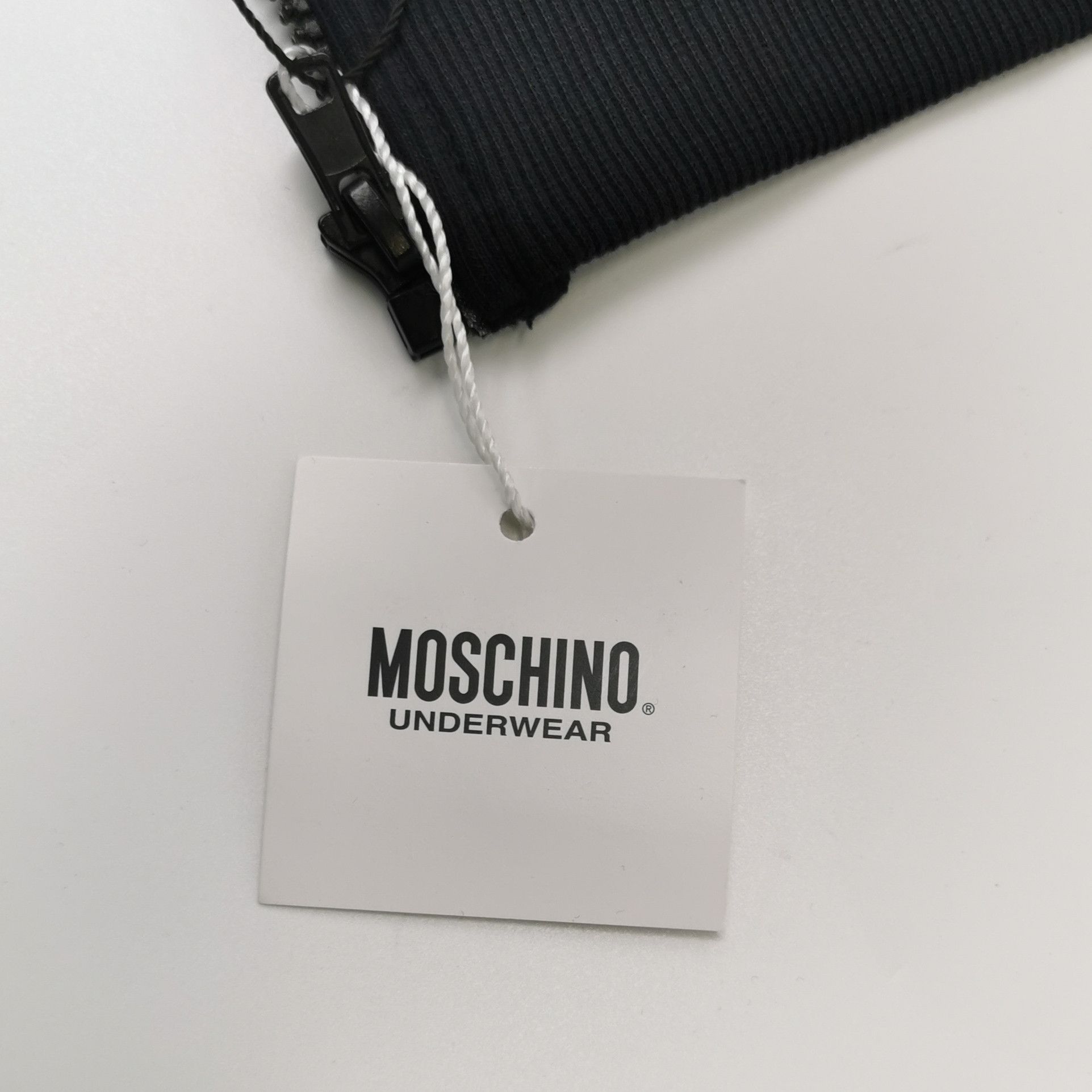 Moschino Moschino Underwear Chain Print Zip Hoodie XXL Size US XXL / EU 58 / 5 - 5 Thumbnail