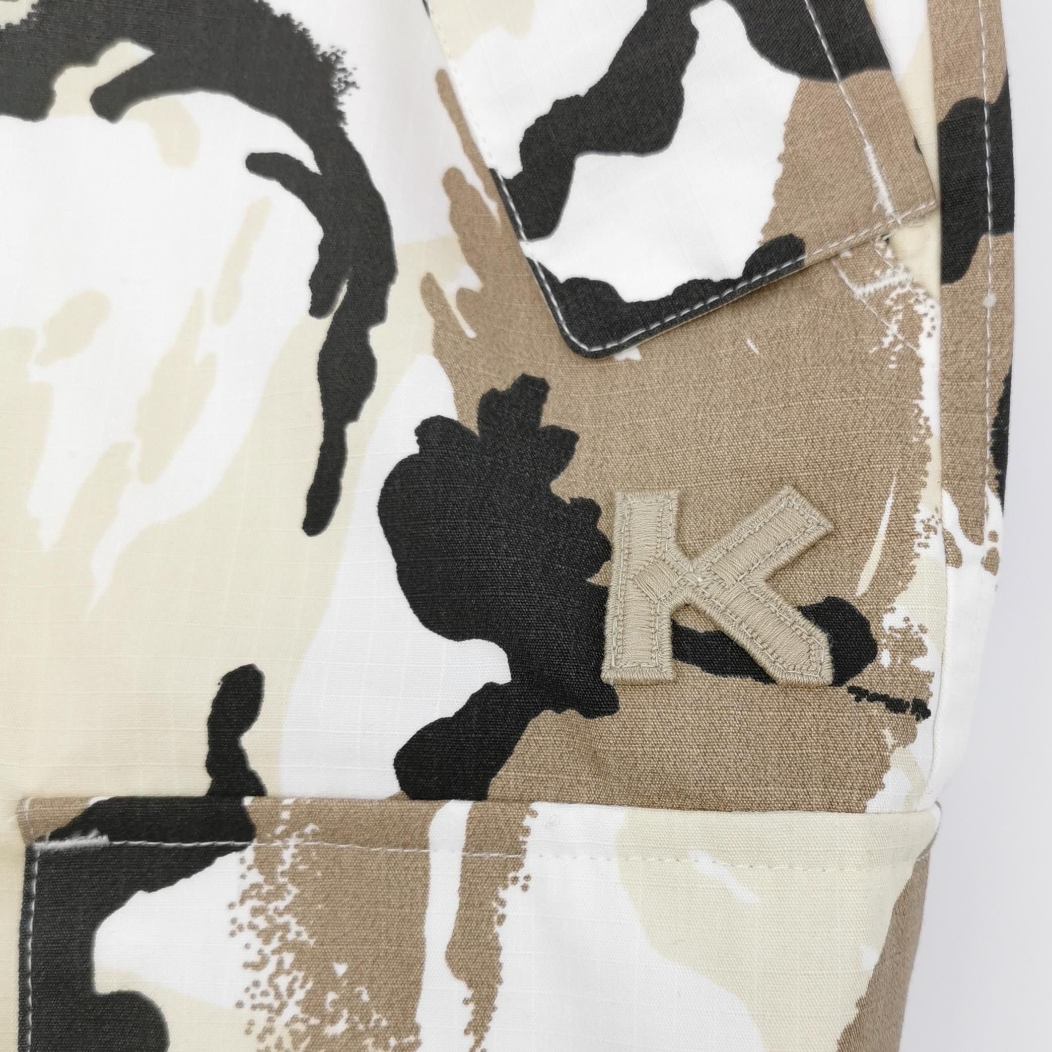 Kenzo Kenzo Abstract Camo Print Cargo Shorts Size 30 Size US 30 / EU 46 - 5 Thumbnail
