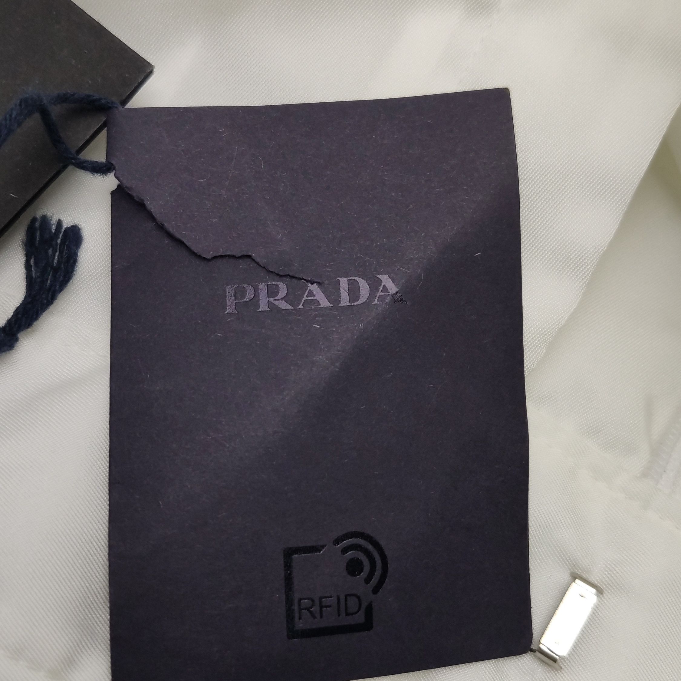 Prada Prada Triangle Logo Re-Nylon Shorts 46 Size US 30 / EU 46 - 15 Thumbnail