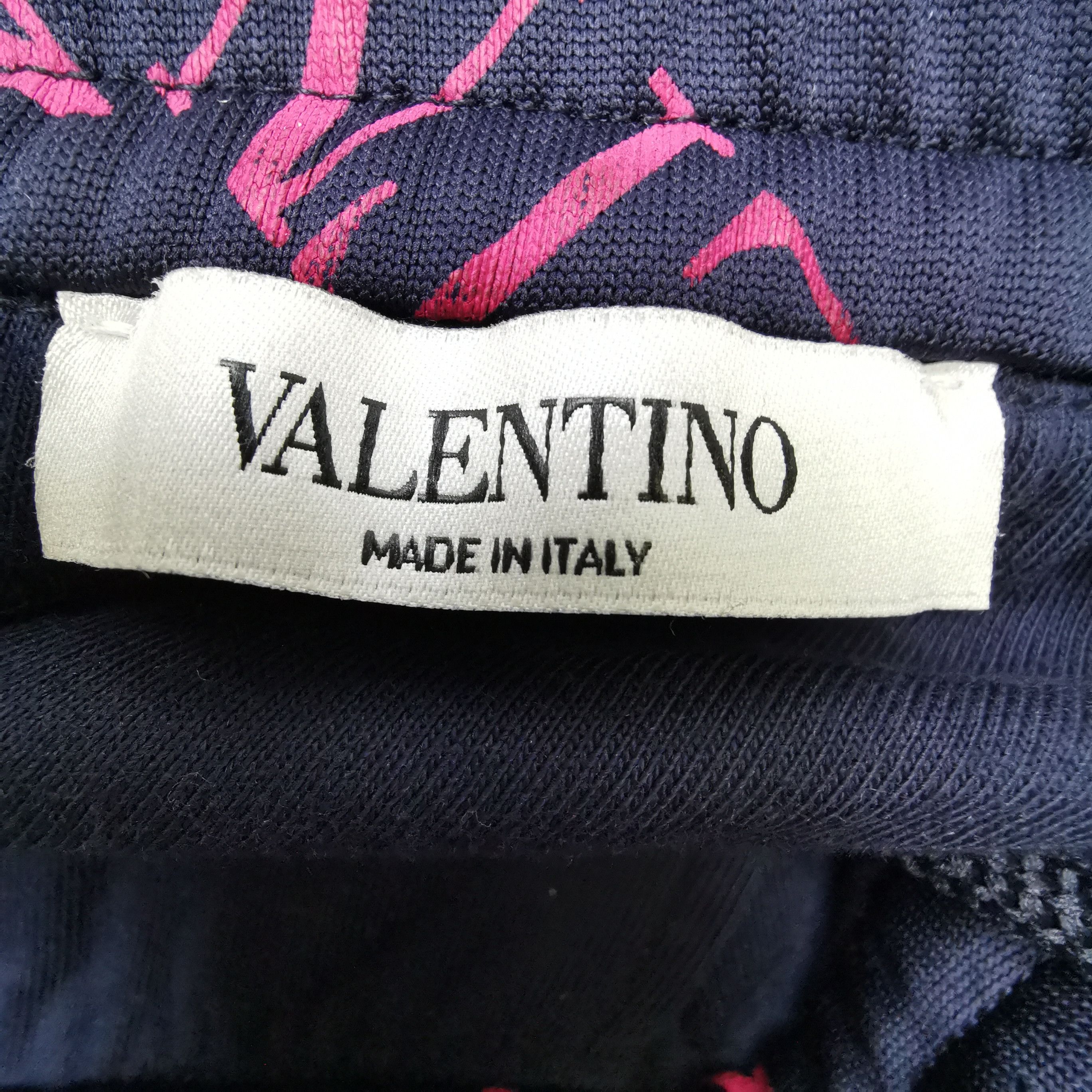 Valentino Valentino VLTN Logo Pattern Shorts Size M Size US 32 / EU 48 - 6 Thumbnail