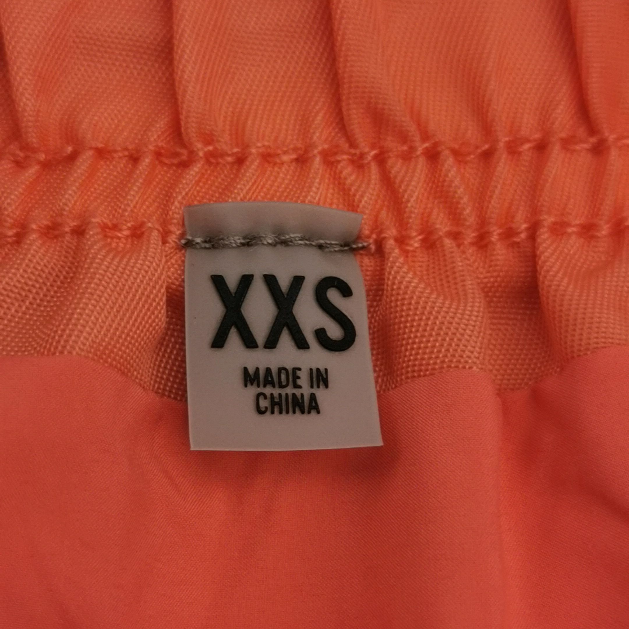 FOG Fear of God Essentials Orange Nylon Logo Shorts XXS Size US 26 / EU 42 - 7 Thumbnail