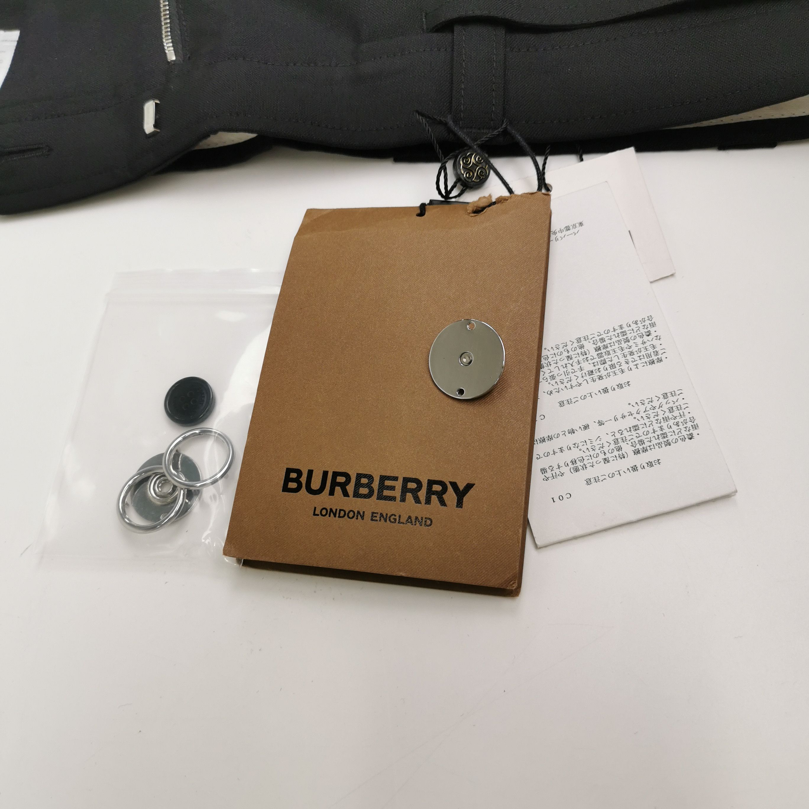 Burberry Burberry Wool Mohair PVC Pocket Shorts 44 Size US 28 / EU 44 - 5 Thumbnail