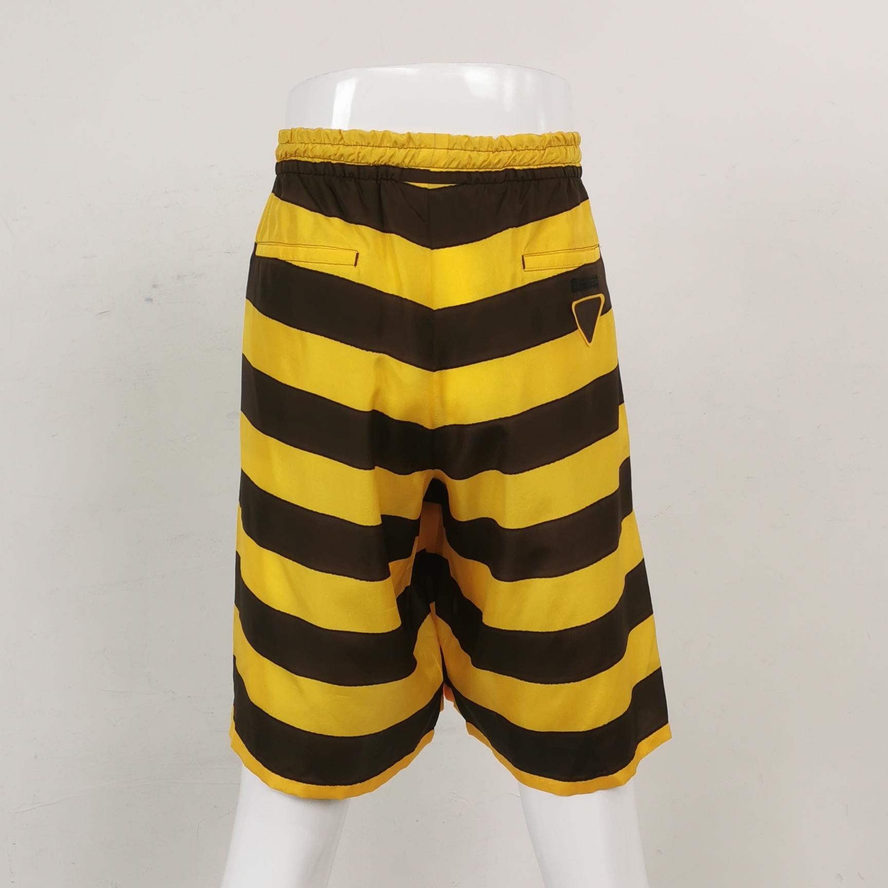 Prada Prada Striped Silk Shorts Size M Size US 32 / EU 48 - 3 Thumbnail