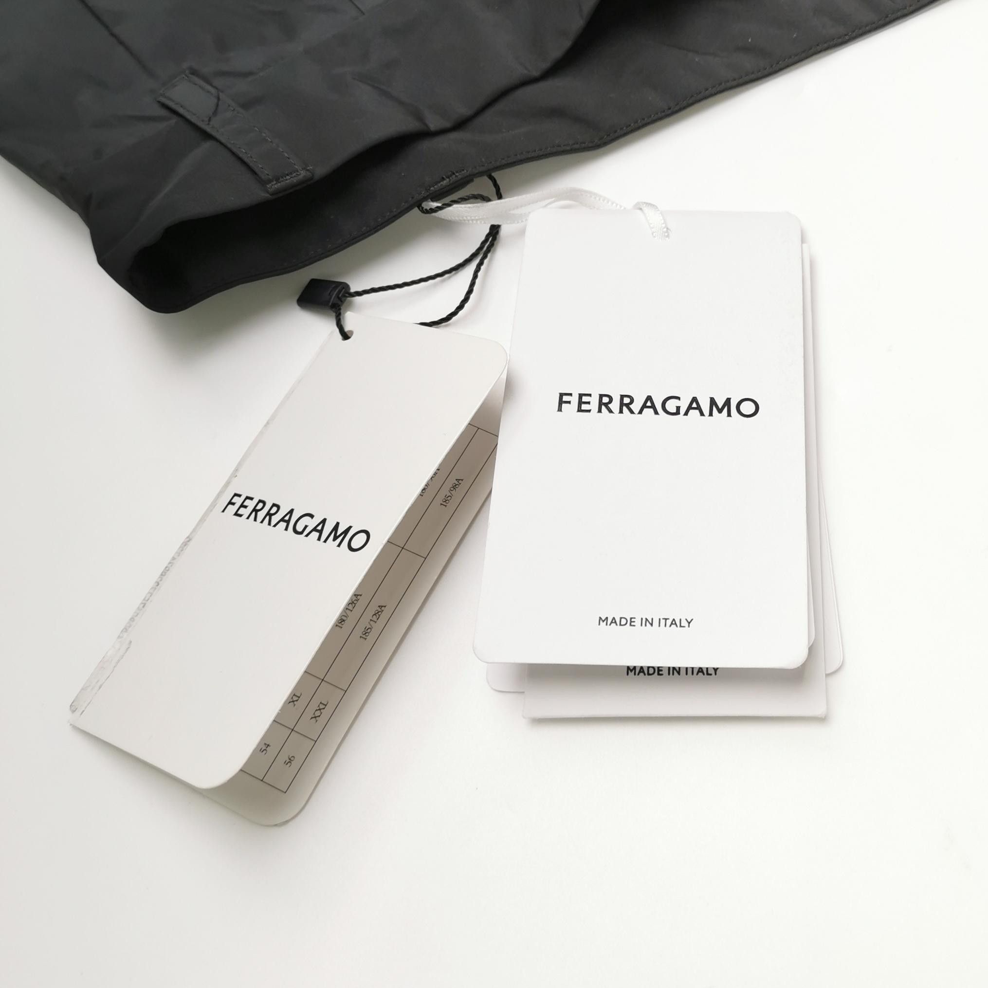 Salvatore Ferragamo Salvatore Ferragamo Black Shorts Size 46 Size US 30 / EU 46 - 4 Thumbnail