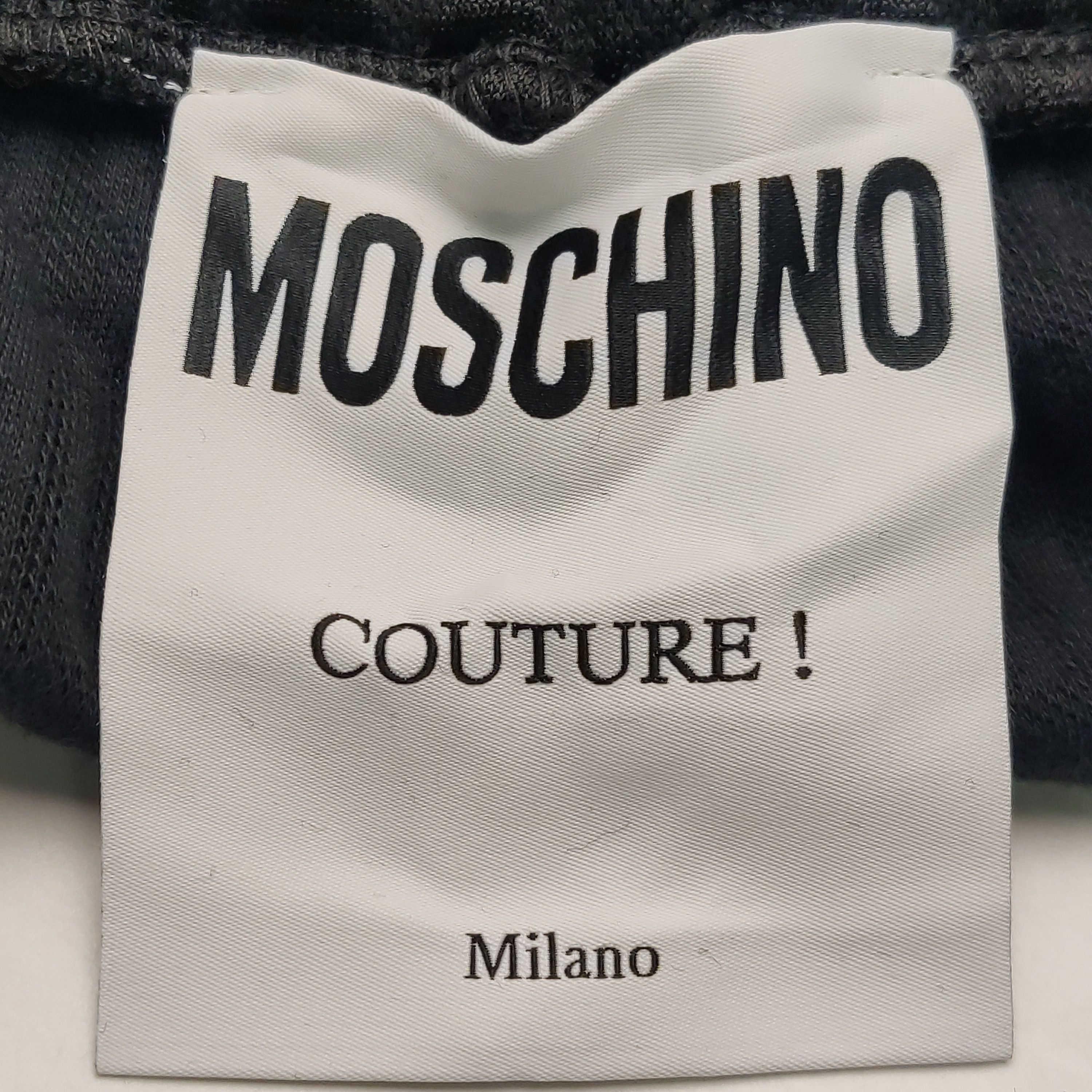 Moschino Moschino All-Over Logo Shorts US 36 Size US 36 / EU 52 - 7 Thumbnail