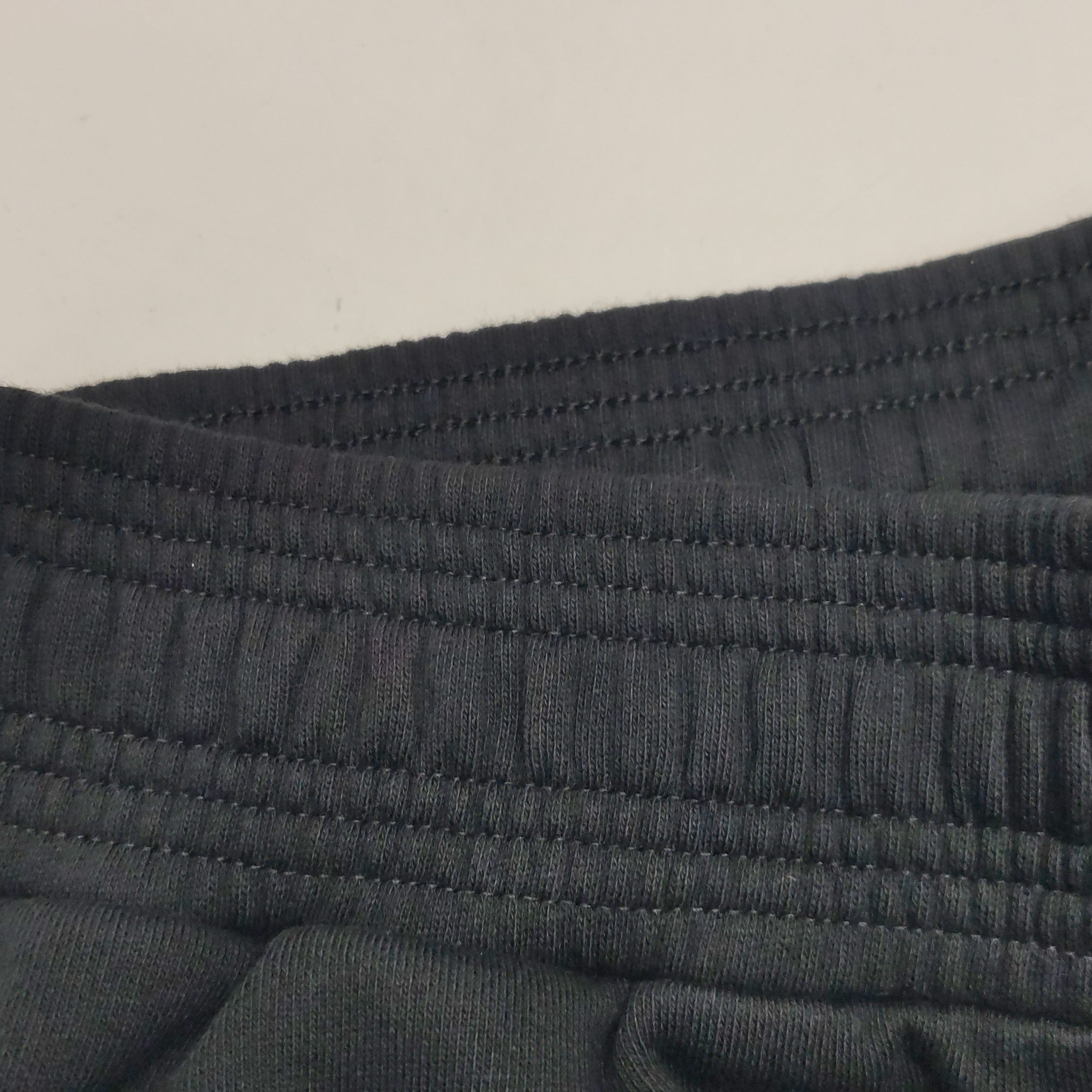 Givenchy Givenchy Logo Cotton Shorts S Size US 30 / EU 46 - 9 Thumbnail