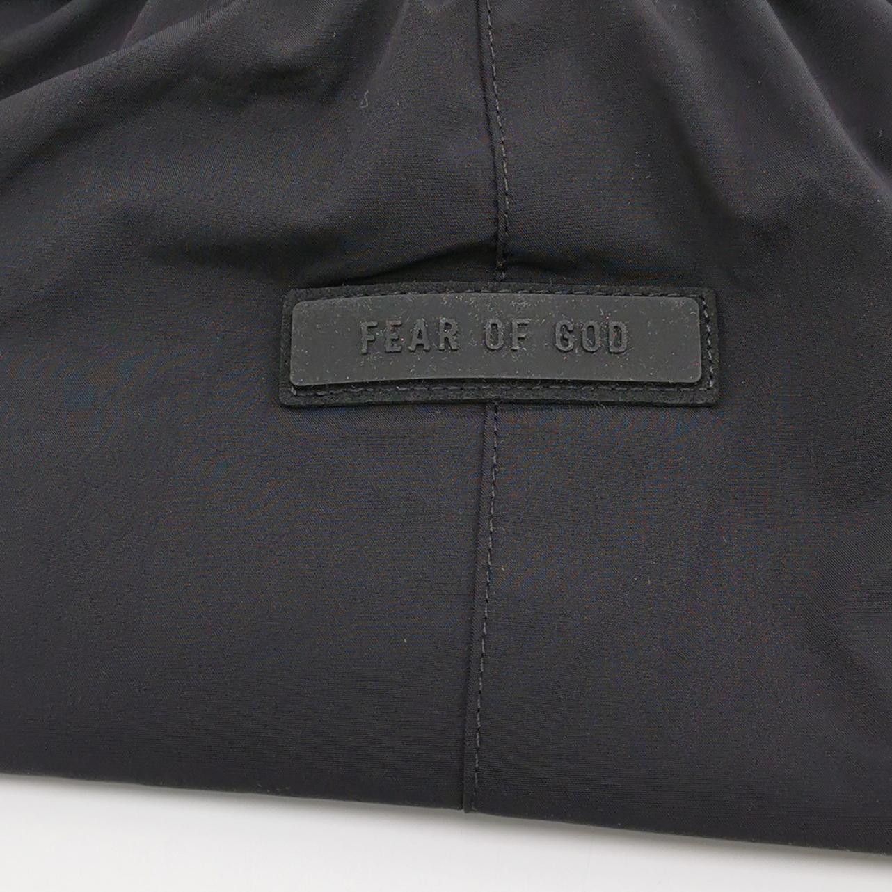 FOG Fear of God Essentials Logo Nylon Shorts Size S Size US 30 / EU 46 - 4 Thumbnail