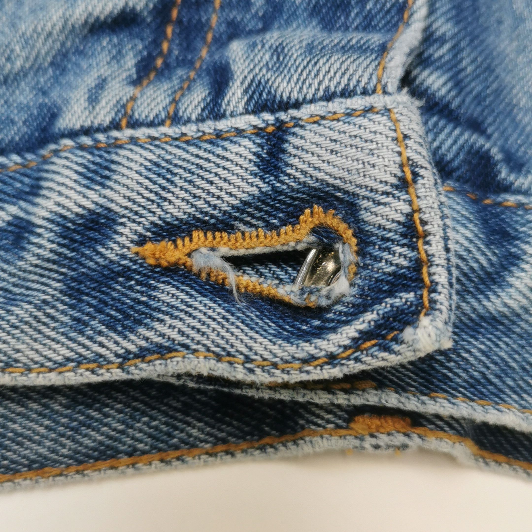Off-White Off-White Logo Print Denim Shorts 33 Size US 33 - 8 Thumbnail