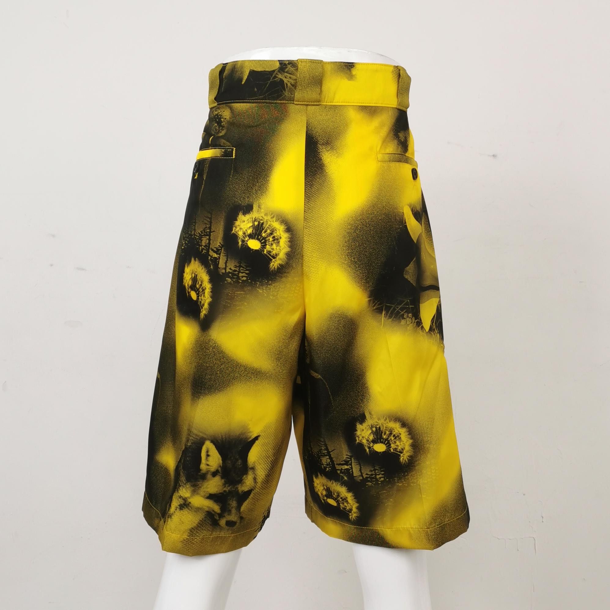 Prada Prada Graphic Print Nylon Shorts 50 Size US 34 / EU 50 - 3 Thumbnail