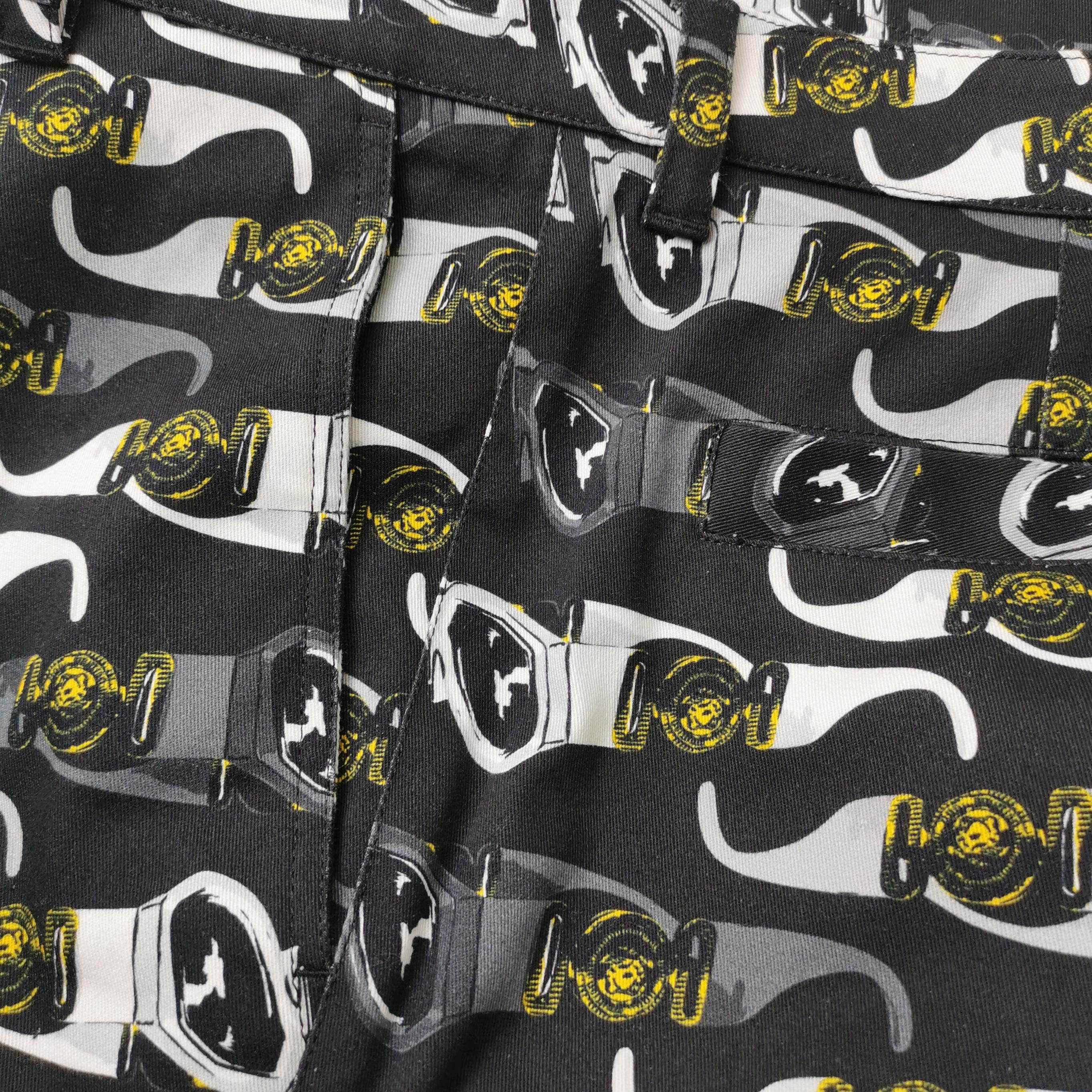 Versace Versace Sunglasses Print Cotton Shorts 48 Size US 32 / EU 48 - 4 Thumbnail