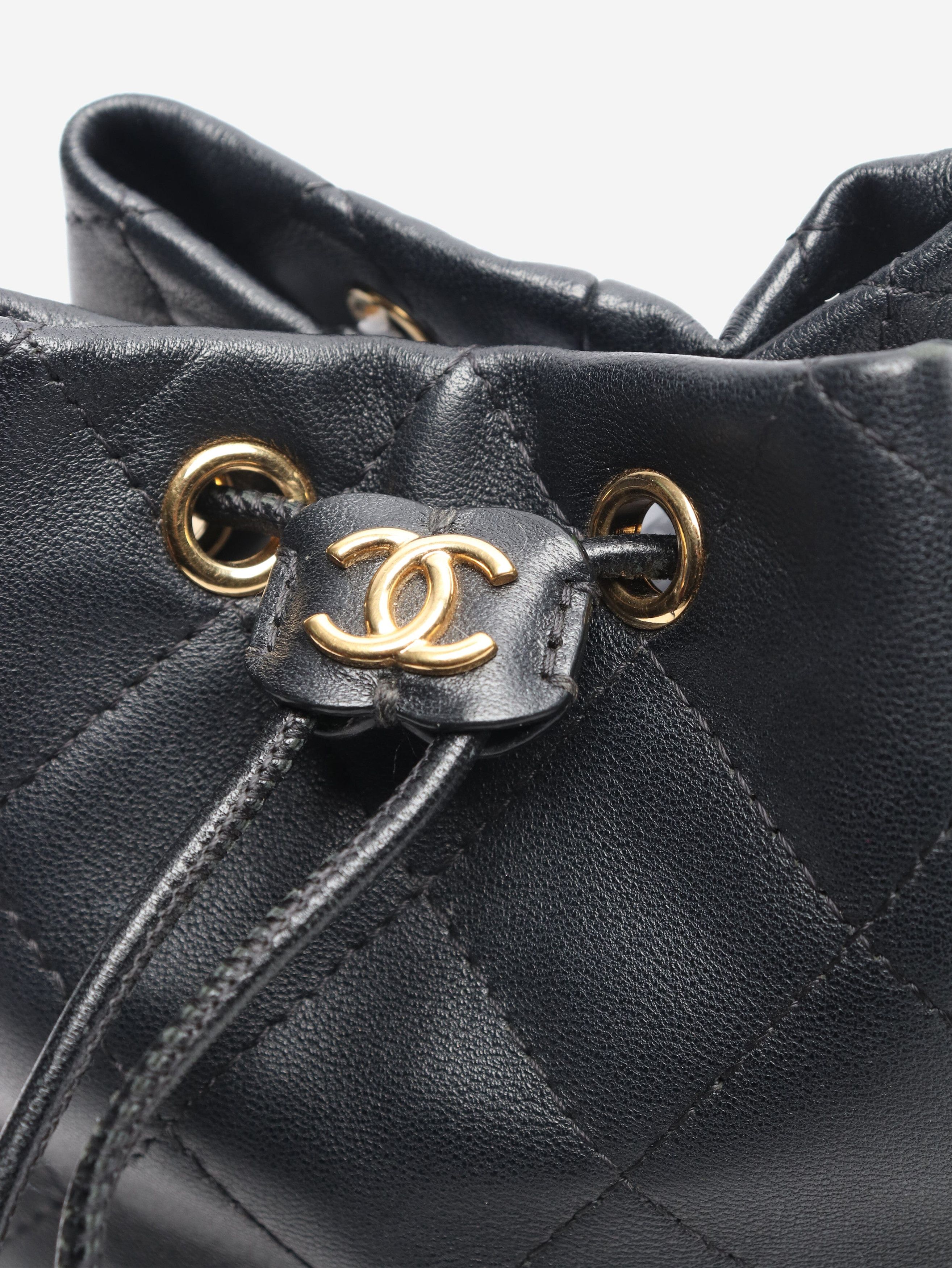 Chanel Black 2022 mini drawstring bucket bag Size ONE SIZE - 9 Thumbnail