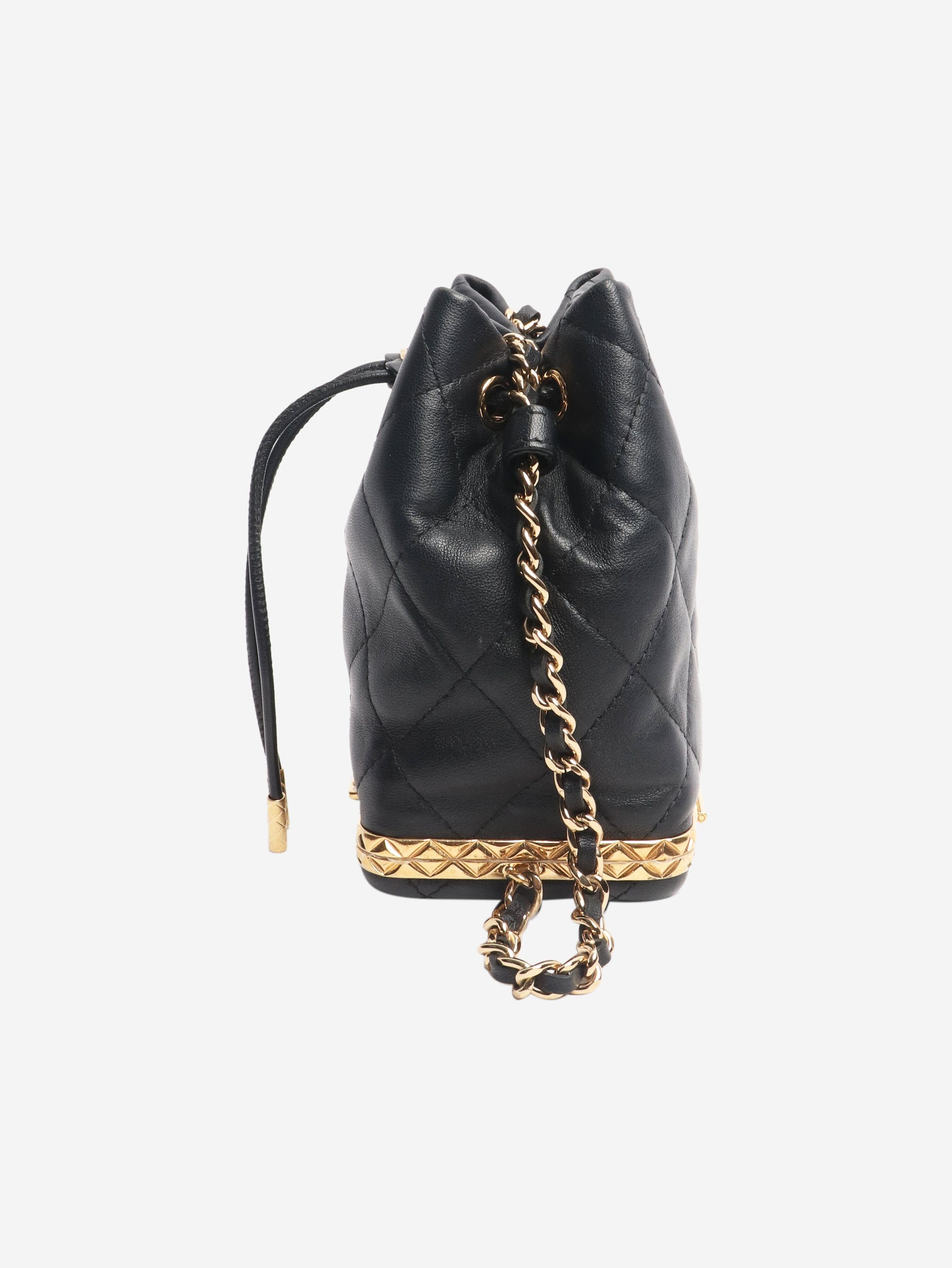 Chanel Black 2022 mini drawstring bucket bag Size ONE SIZE - 4 Thumbnail