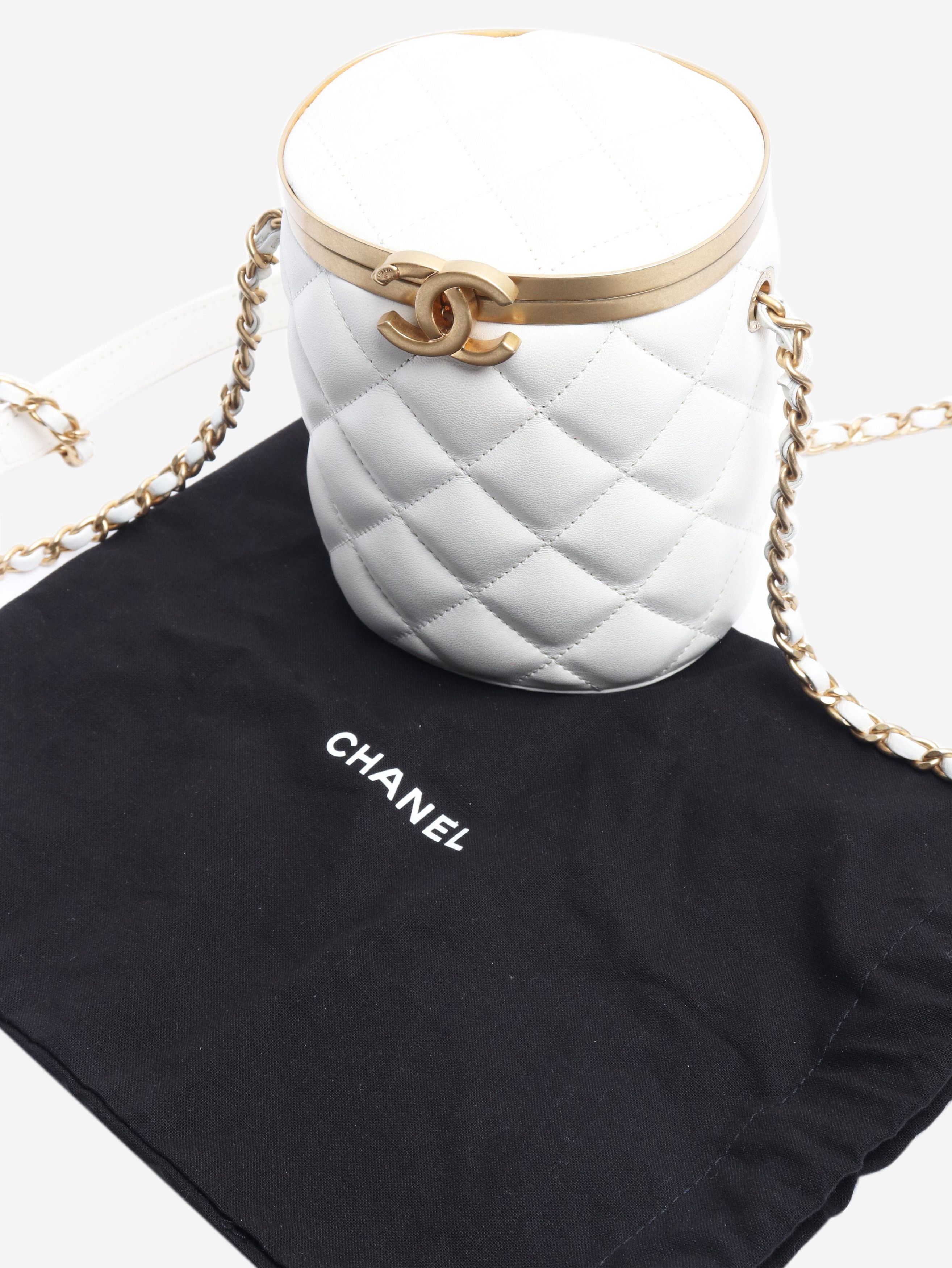 Chanel Cream quilted Crown Box crossbody bag Size ONE SIZE - 8 Thumbnail