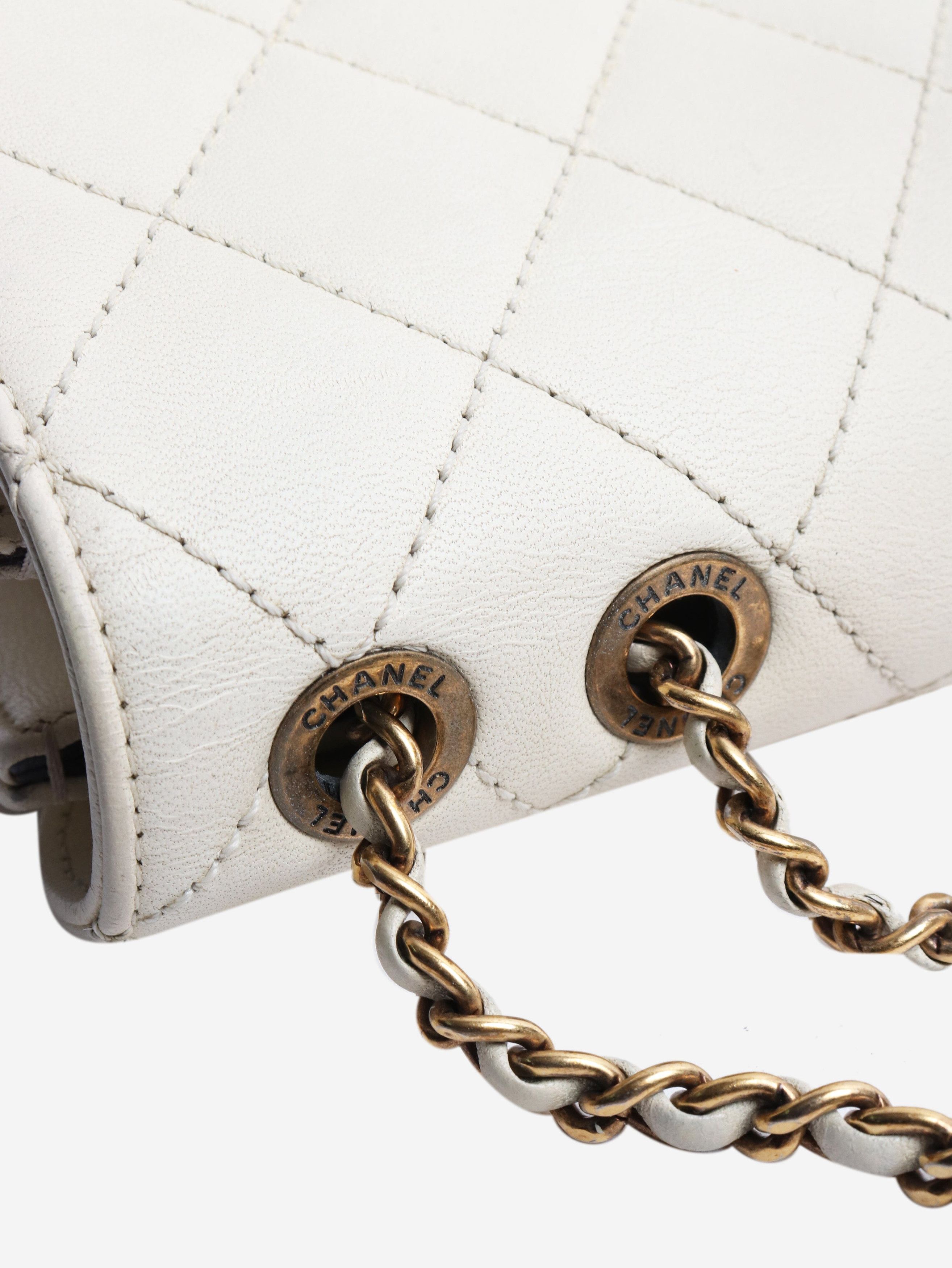 Chanel Ivory leather 2016 Beauty lock flap bag Size ONE SIZE - 5 Thumbnail