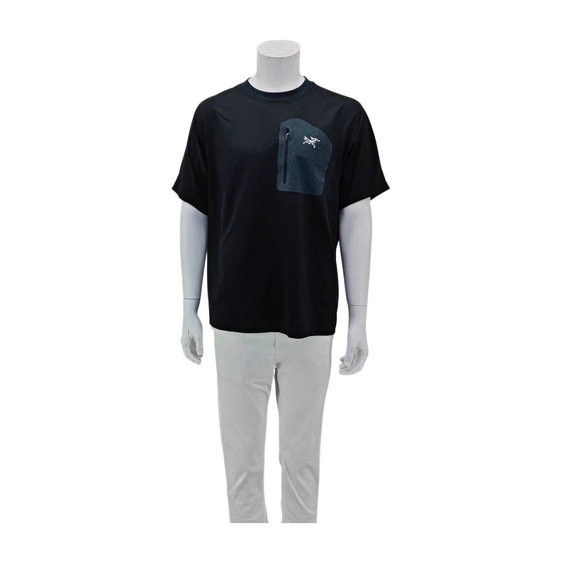 Arc'teryx Arc'teryx Zipper Pocket T-Shirt M Size US M / EU 48-50 / 2 - 2 Thumbnail