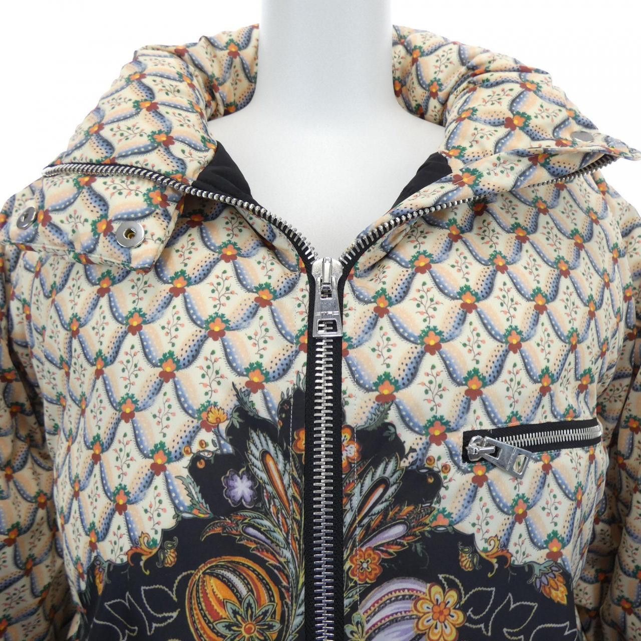 Etro Etro Etro Down Jacket Textile Outerwear 232-11456-5047 DUTY FREE for USA Size ONE SIZE - 5 Thumbnail