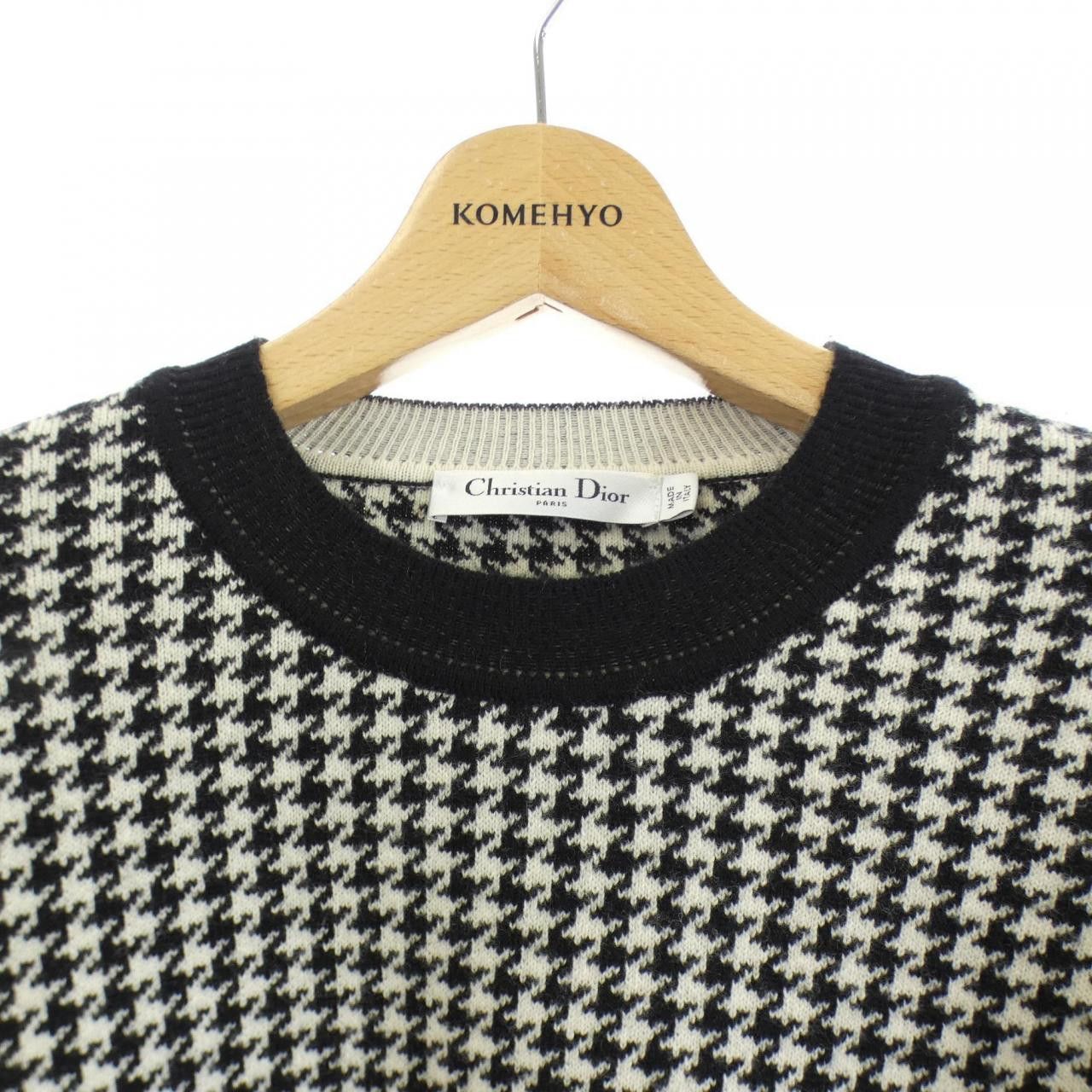 Dior Dior Christian Dior Cashmere Knitwear Textile Tops 014S55AM035 DUTY FREE for USA Size ONE SIZE - 5 Thumbnail
