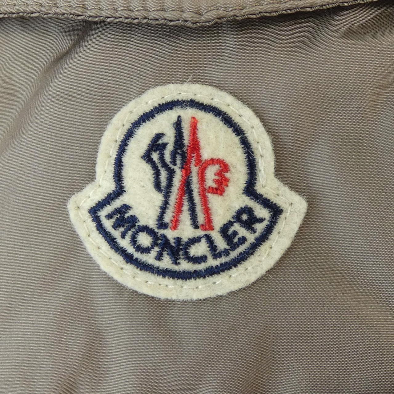 Moncler Moncler Moncler CHARPAL Down Coat Others Outerwear CHARPAL DUTY FREE for USA Size ONE SIZE - 8 Thumbnail