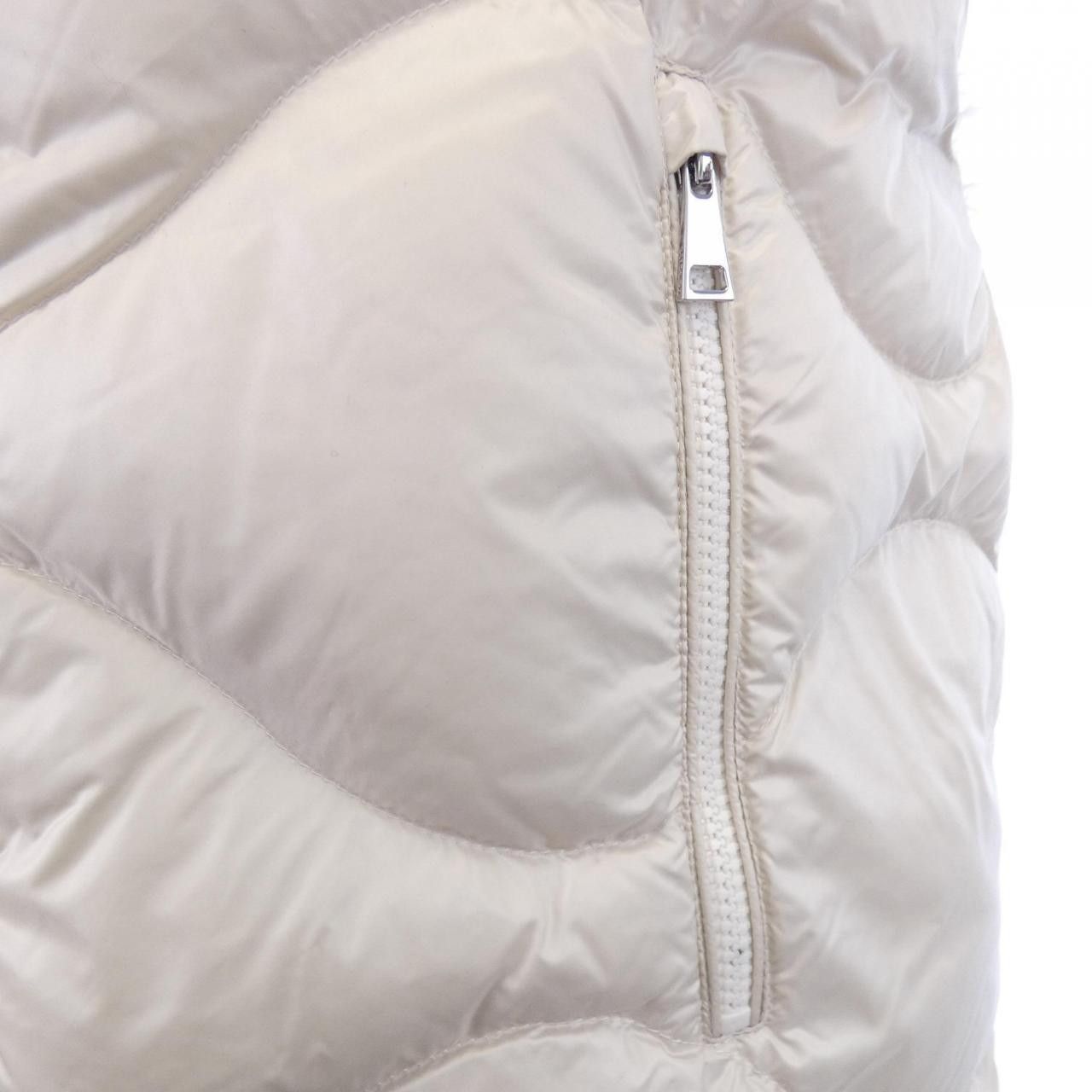 Moncler Moncler Moncler ACHARD Down Vest Others Outerwear ACHARD DUTY FREE for USA Size ONE SIZE - 6 Thumbnail