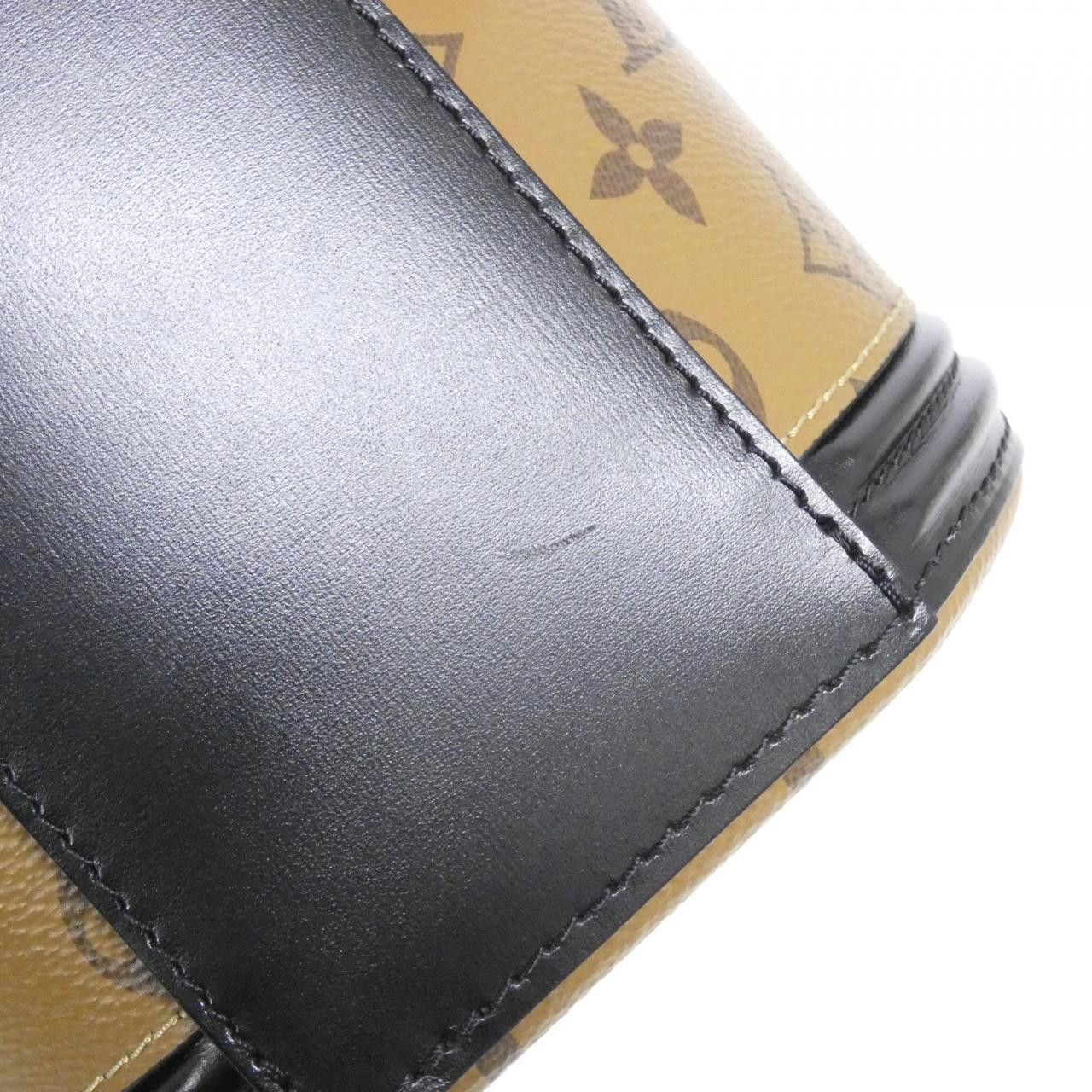 Louis Vuitton Louis Vuitton Louis Vuitton Cannes Monogram Reverse Bag Textile Vanity Bag M43986 DUTY FREE for USA Size ONE SIZE - 4 Thumbnail