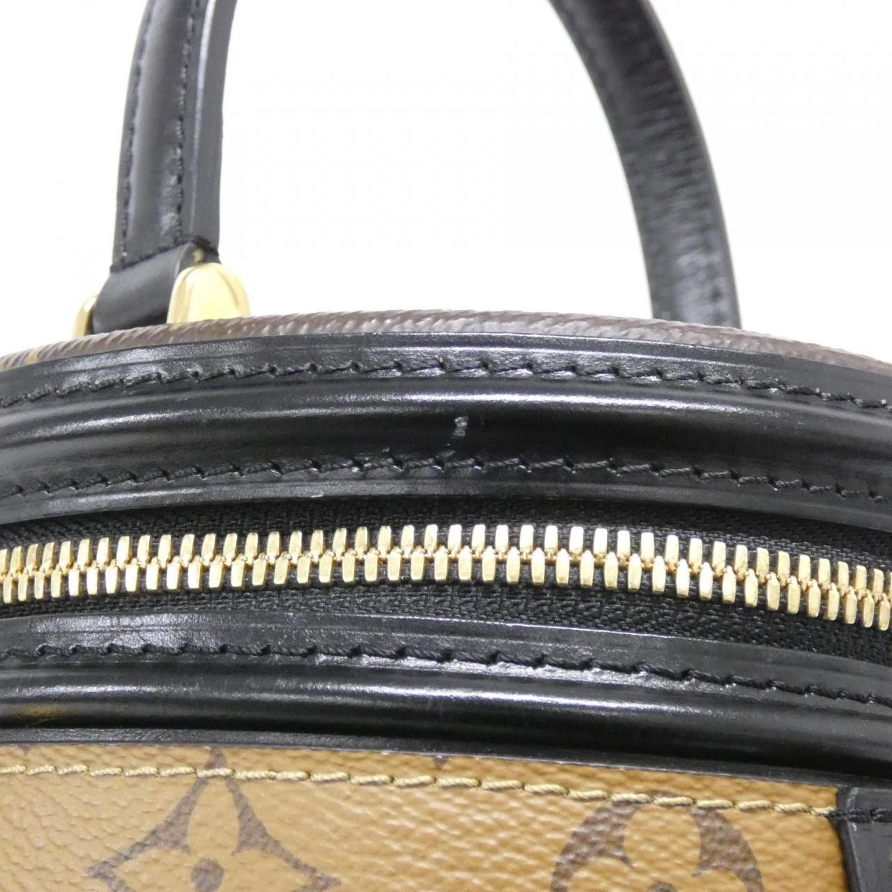 Louis Vuitton Louis Vuitton Louis Vuitton Cannes Monogram Reverse Bag Textile Vanity Bag M43986 DUTY FREE for USA Size ONE SIZE - 6 Thumbnail