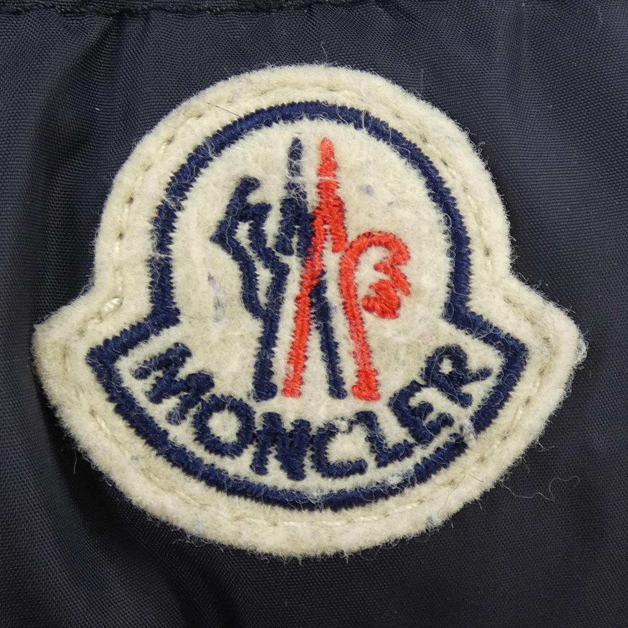 Moncler Moncler Moncler CLUNY Down Jacket Textile Outerwear CLUNY DUTY FREE for USA Size ONE SIZE - 8 Thumbnail