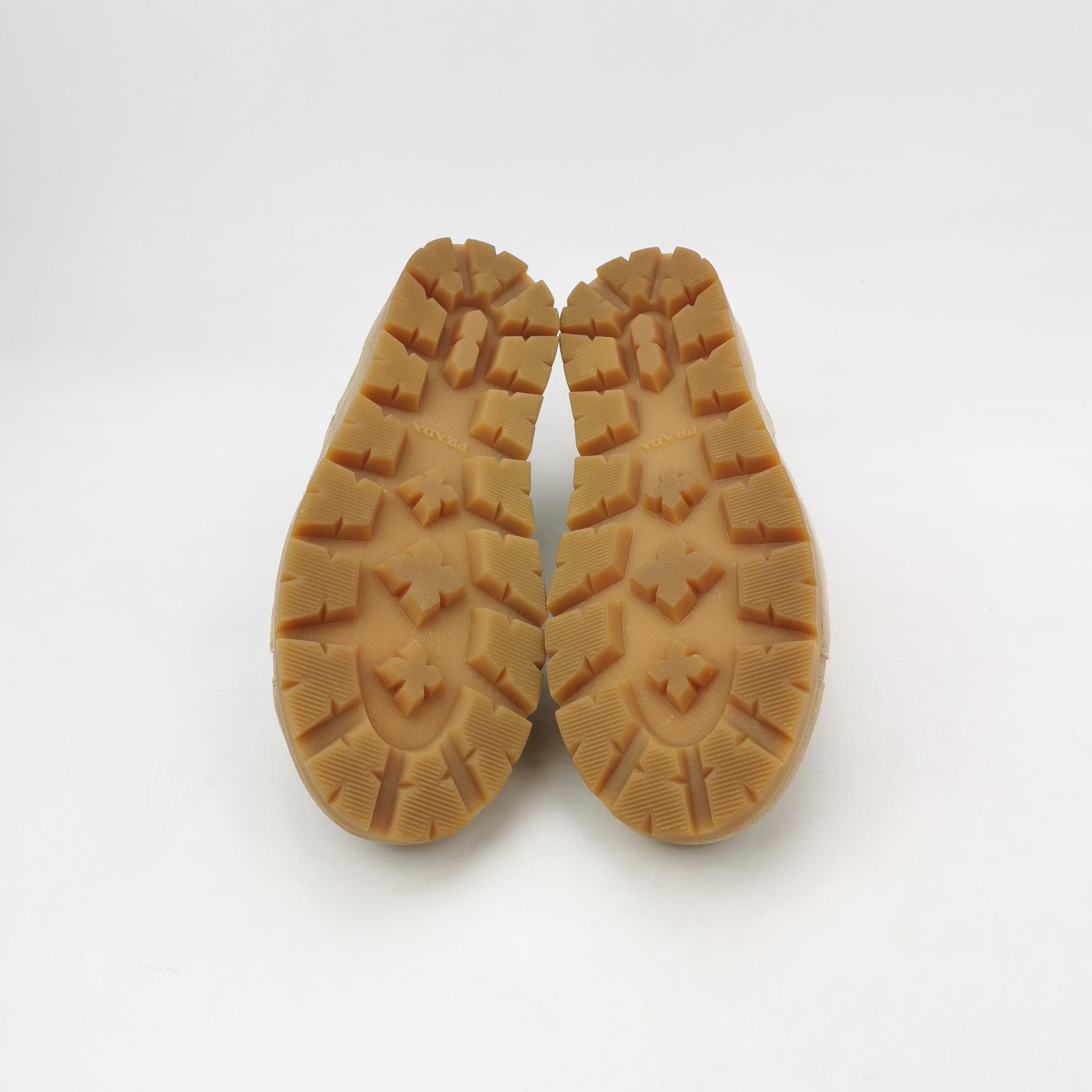 Prada Prada Suede Logo Sneakers 41.5 Size US 8 / EU 41 - 6 Thumbnail