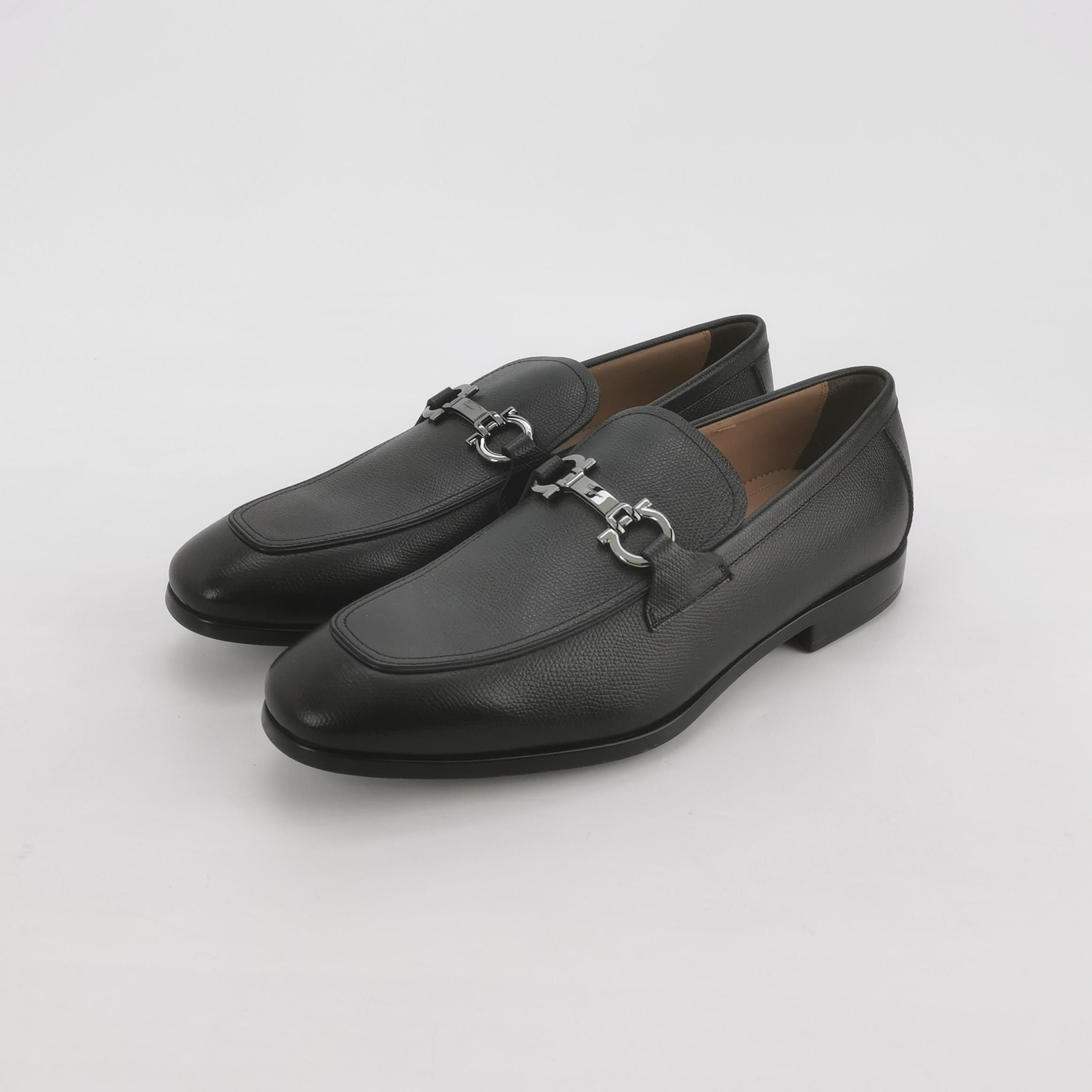 Salvatore Ferragamo Salvatore Ferragamo Gancini Bit Leather Loafers US 9 Size US 10 / EU 43 - 2 Thumbnail