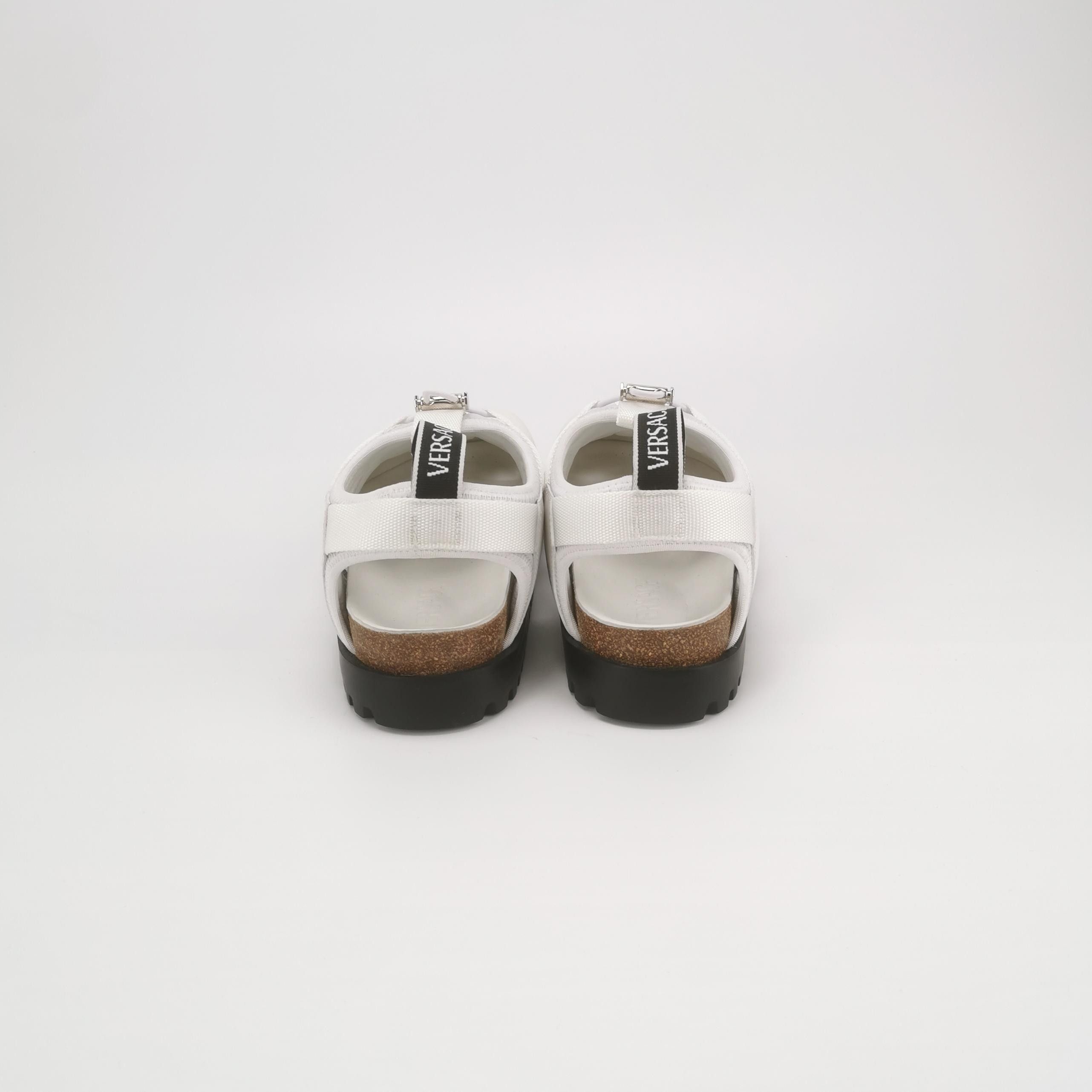 Versace Versace Leather Cutout Sandals Size 40 Size US 7 / EU 40 - 4 Thumbnail