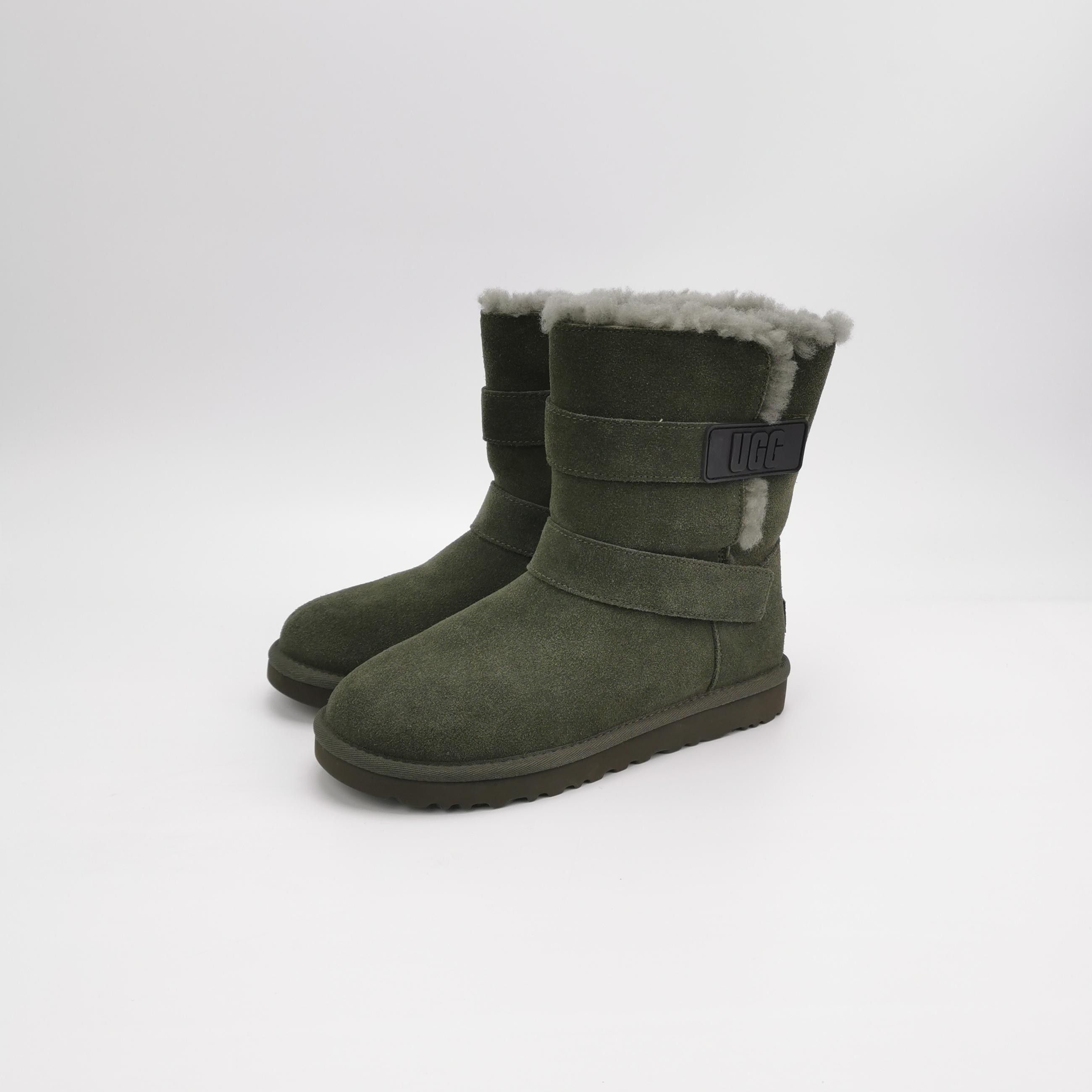 Ugg UGG Suede Logo Ankle Boots 39 Size US 9 / IT 39 - 2 Thumbnail