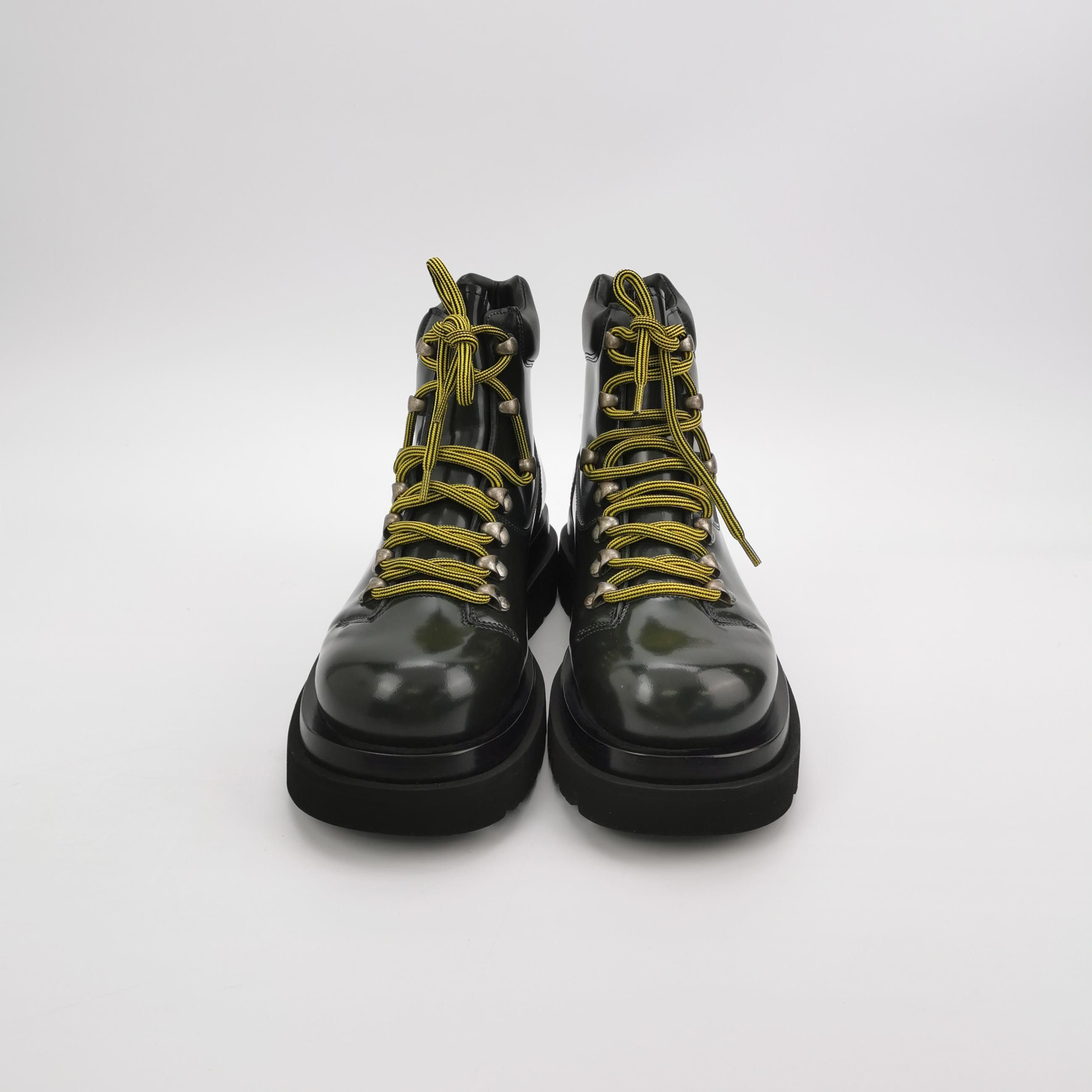 Bottega Veneta Bottega Veneta Lug Contrast Lace-Up Boots 39 Size US 9 / IT 39 - 3 Thumbnail