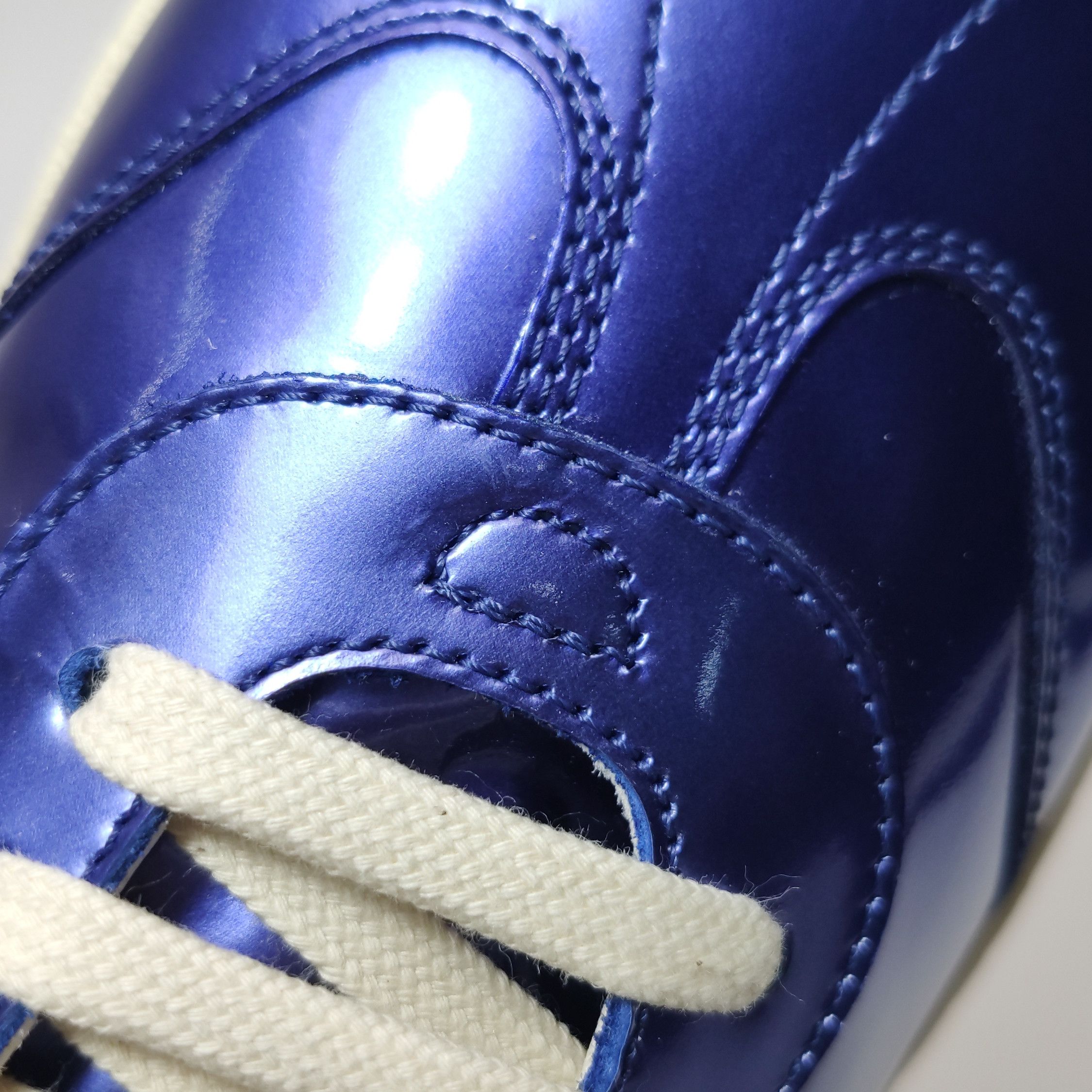 Salvatore Ferragamo Salvatore Ferragamo Metallic Blue Low-Top Sneakers 41.5 Size US 8 / EU 41 - 7 Thumbnail