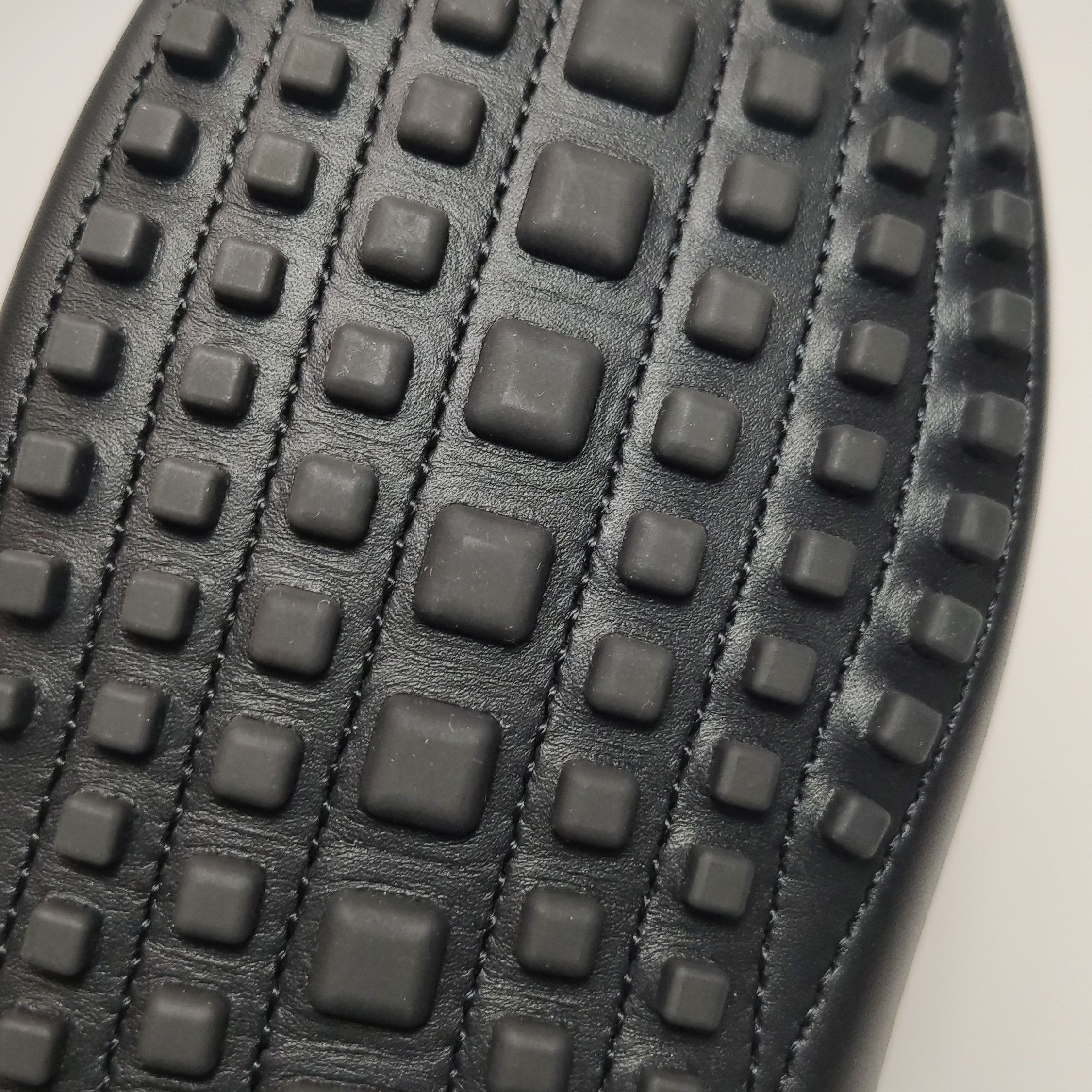 Gucci Gucci GG Monogram Leather Driving Shoes 6.5 Size US 7 / EU 40 - 9 Thumbnail