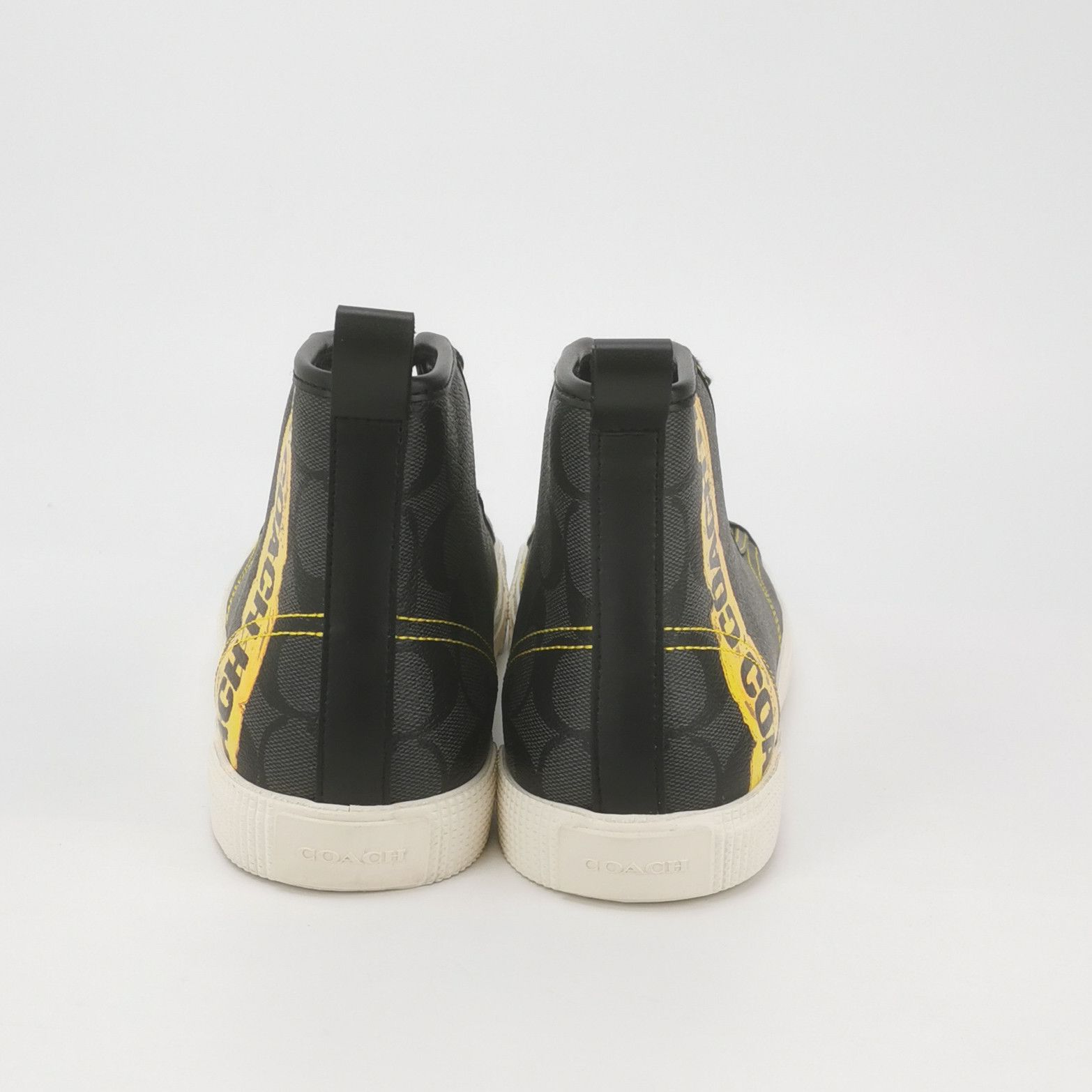 Coach Coach Graffiti Signature Hi-Top Sneakers EU 40.5 Size US 7 / EU 40 - 4 Thumbnail