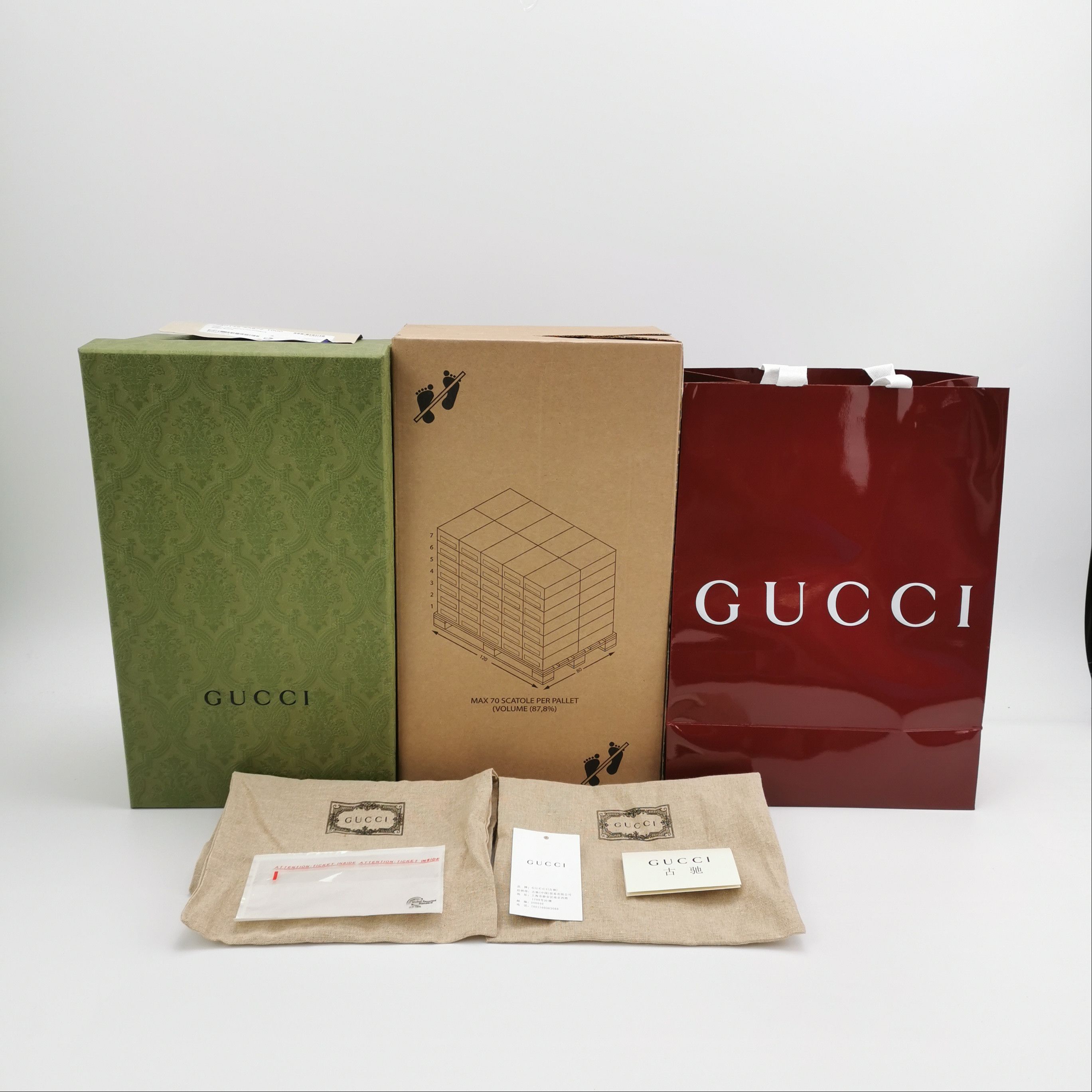Gucci Gucci Interlocking G GG Supreme Loafers 39 Size US 6 / EU 39 - 6 Thumbnail