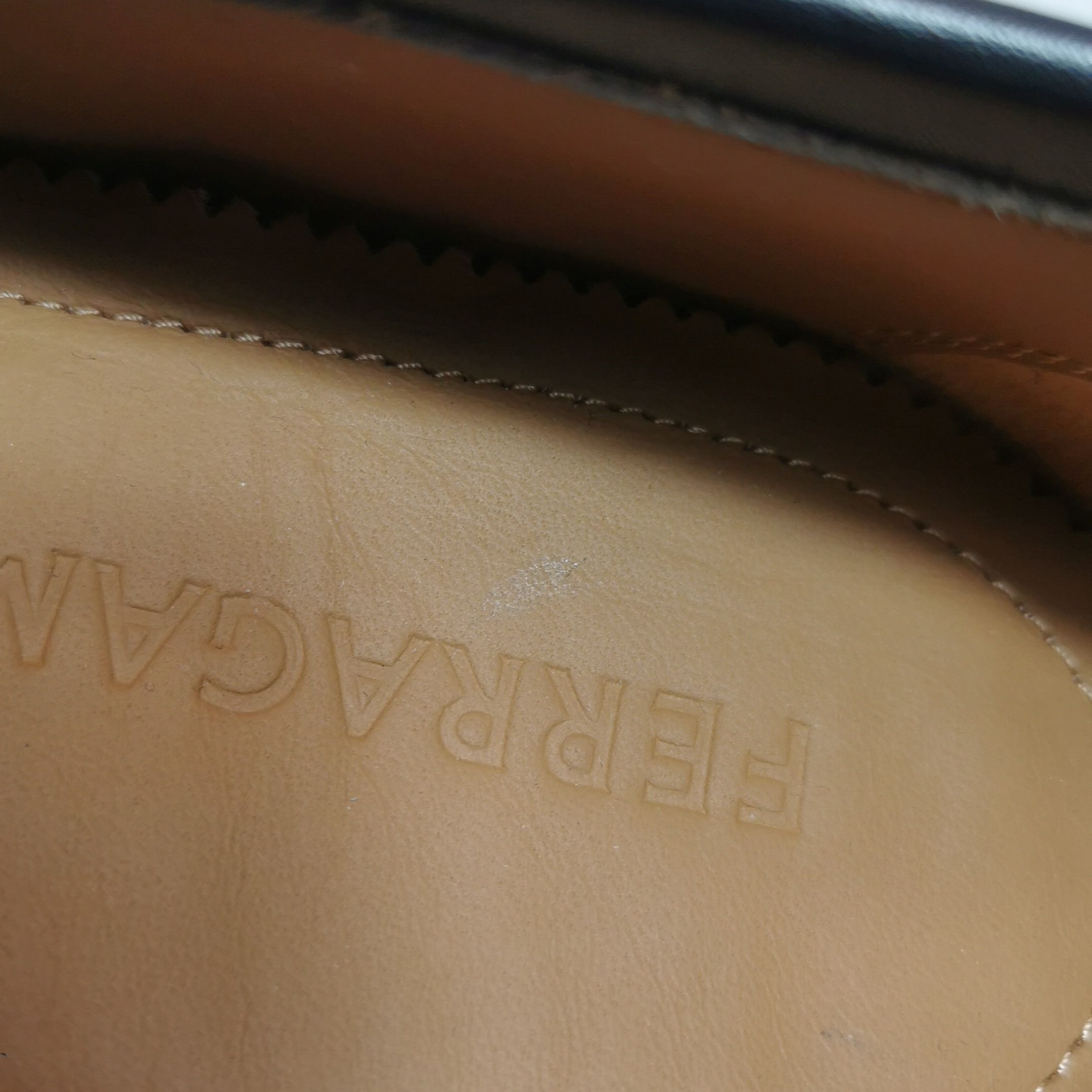 Salvatore Ferragamo Salvatore Ferragamo Gancini Leather Loafers EU 40 Size US 7 / EU 40 - 10 Thumbnail