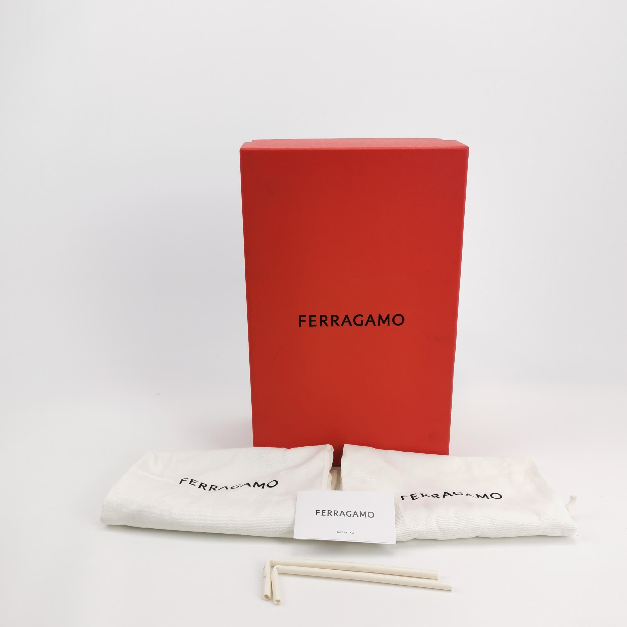 Salvatore Ferragamo Salvatore Ferragamo Gancini Leather Loafers EU 40 Size US 7 / EU 40 - 6 Thumbnail