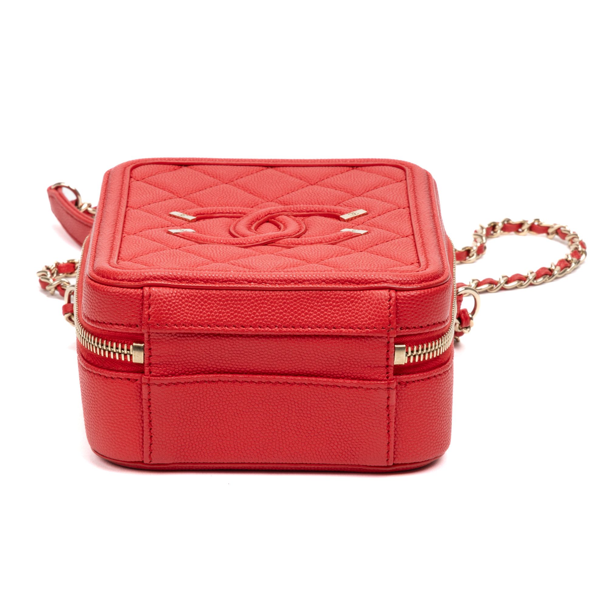 Chanel Filigree Vertical Vanity Case Mini Size ONE SIZE - 6 Thumbnail