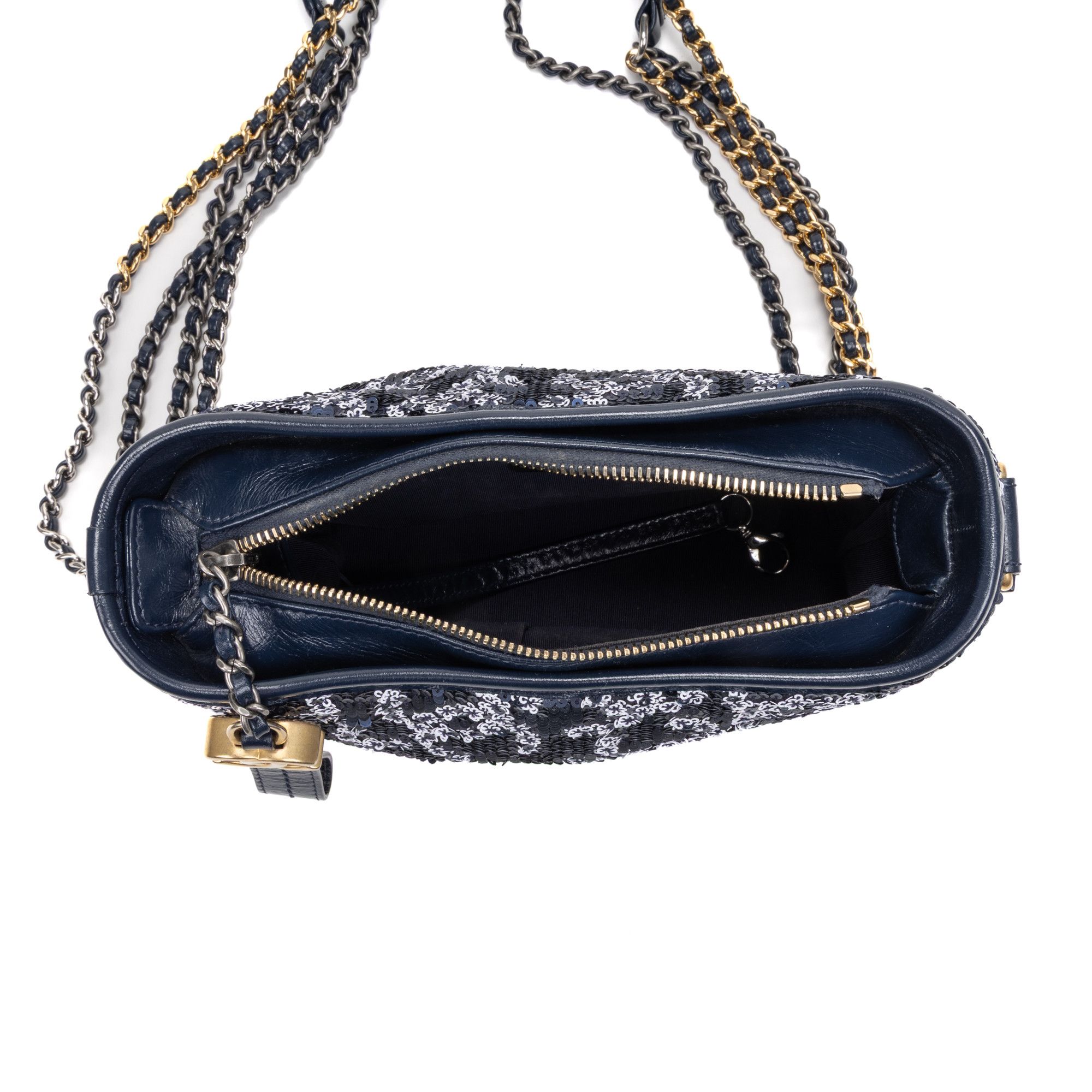 Chanel Gabrielle Hobo Logo Motif Small Size ONE SIZE - 9 Thumbnail