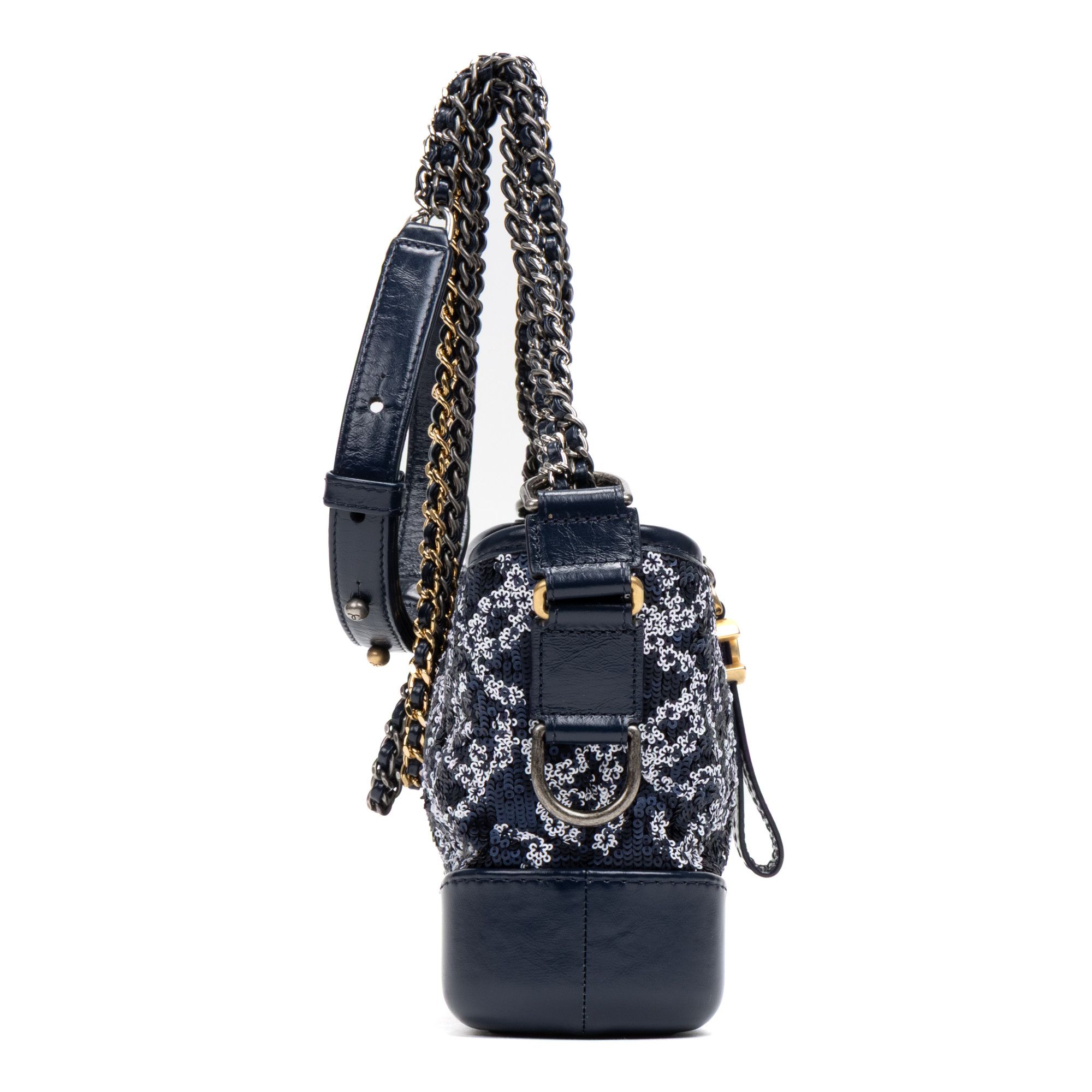 Chanel Gabrielle Hobo Logo Motif Small Size ONE SIZE - 3 Thumbnail