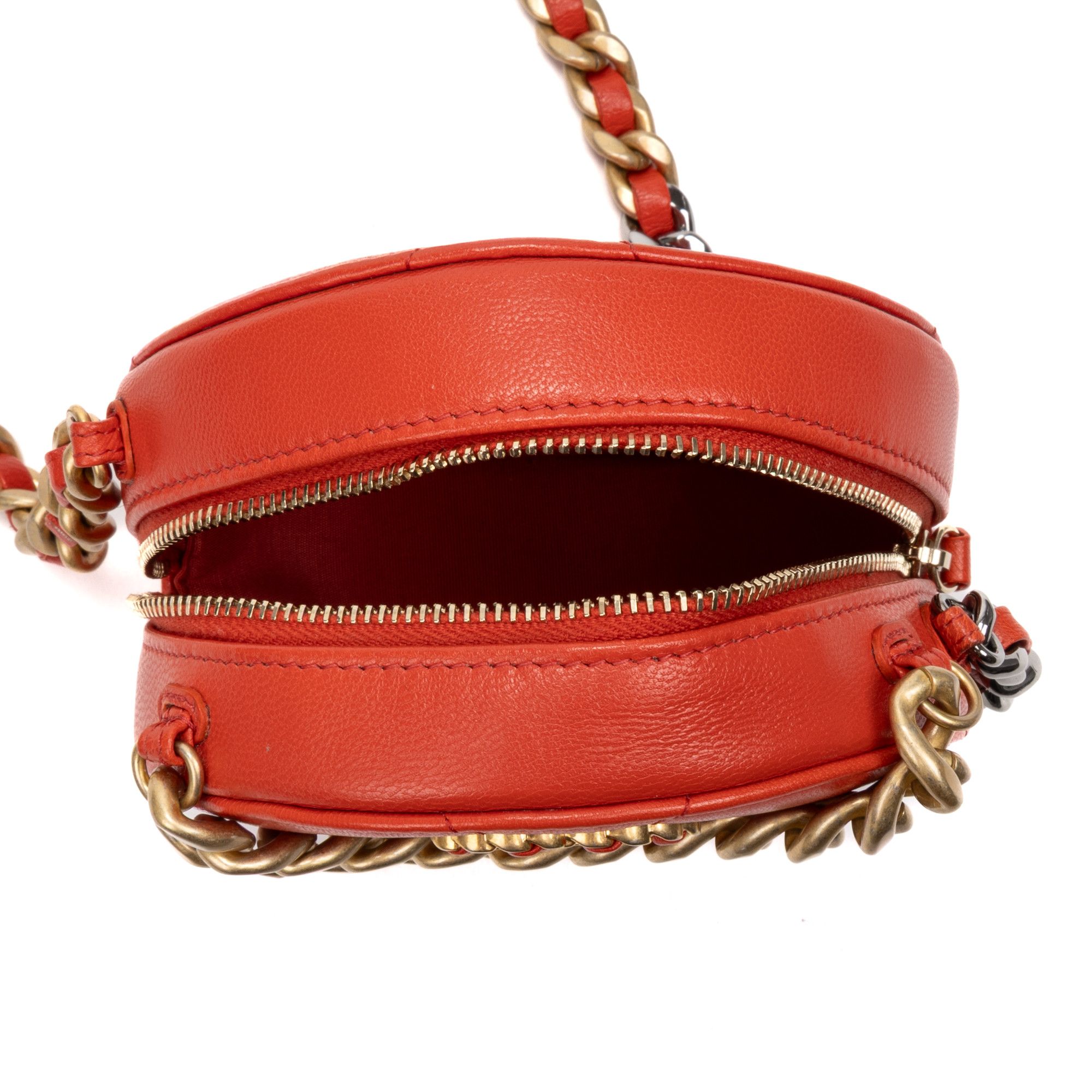 Chanel 19 Round Clutch Mini Size ONE SIZE - 9 Thumbnail