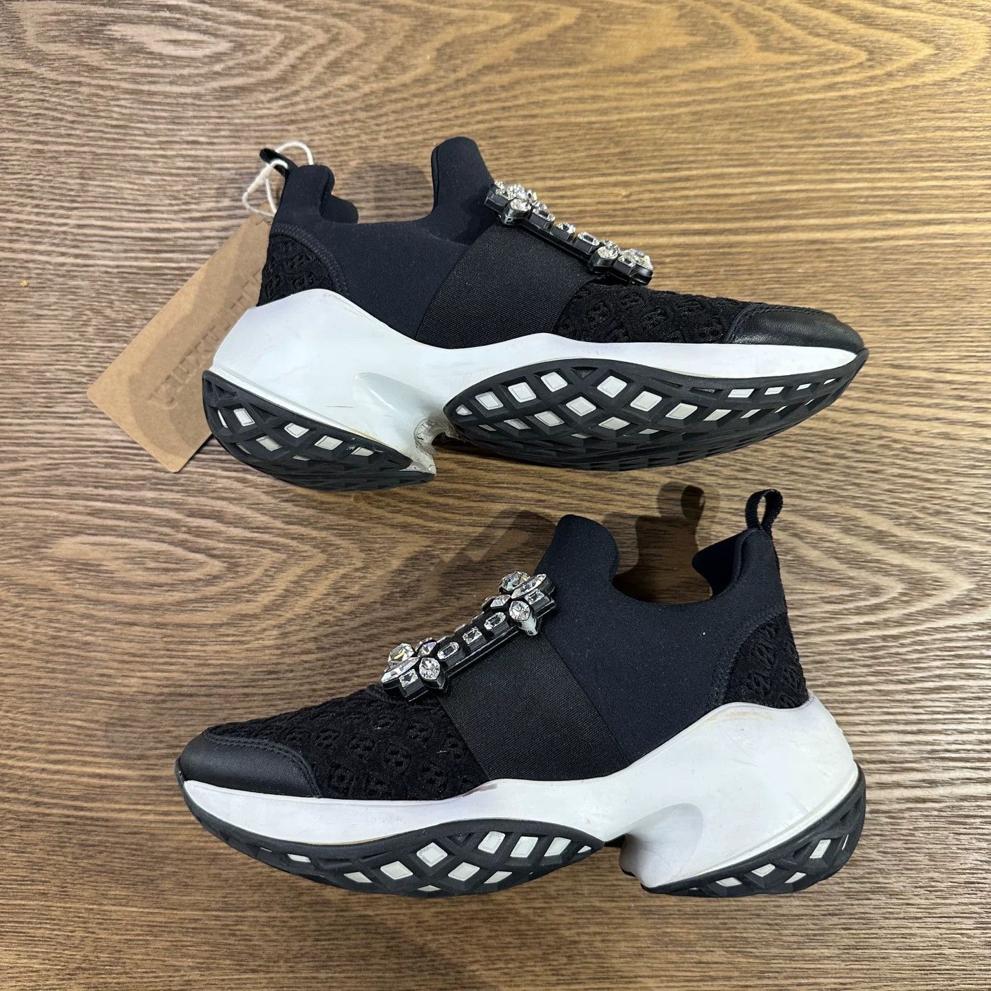 Roger Vivier Roger Vivier Retro Lowtop Sneakers us_4 Women Size US 4 / IT 34 - 3 Thumbnail