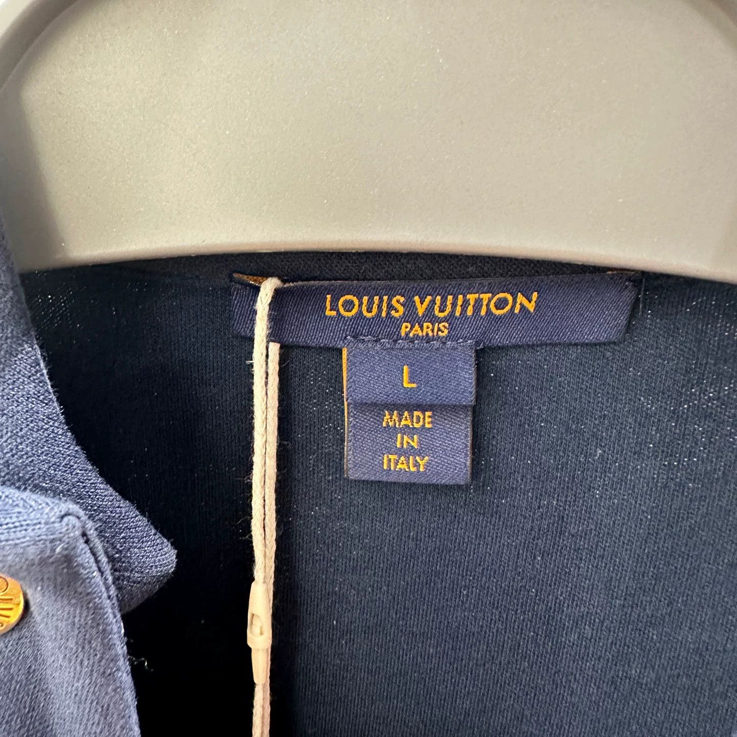 Louis Vuitton Louis Vuitton Blue T-Shirt L Women Size L / US 10 / IT 46 - 4 Thumbnail