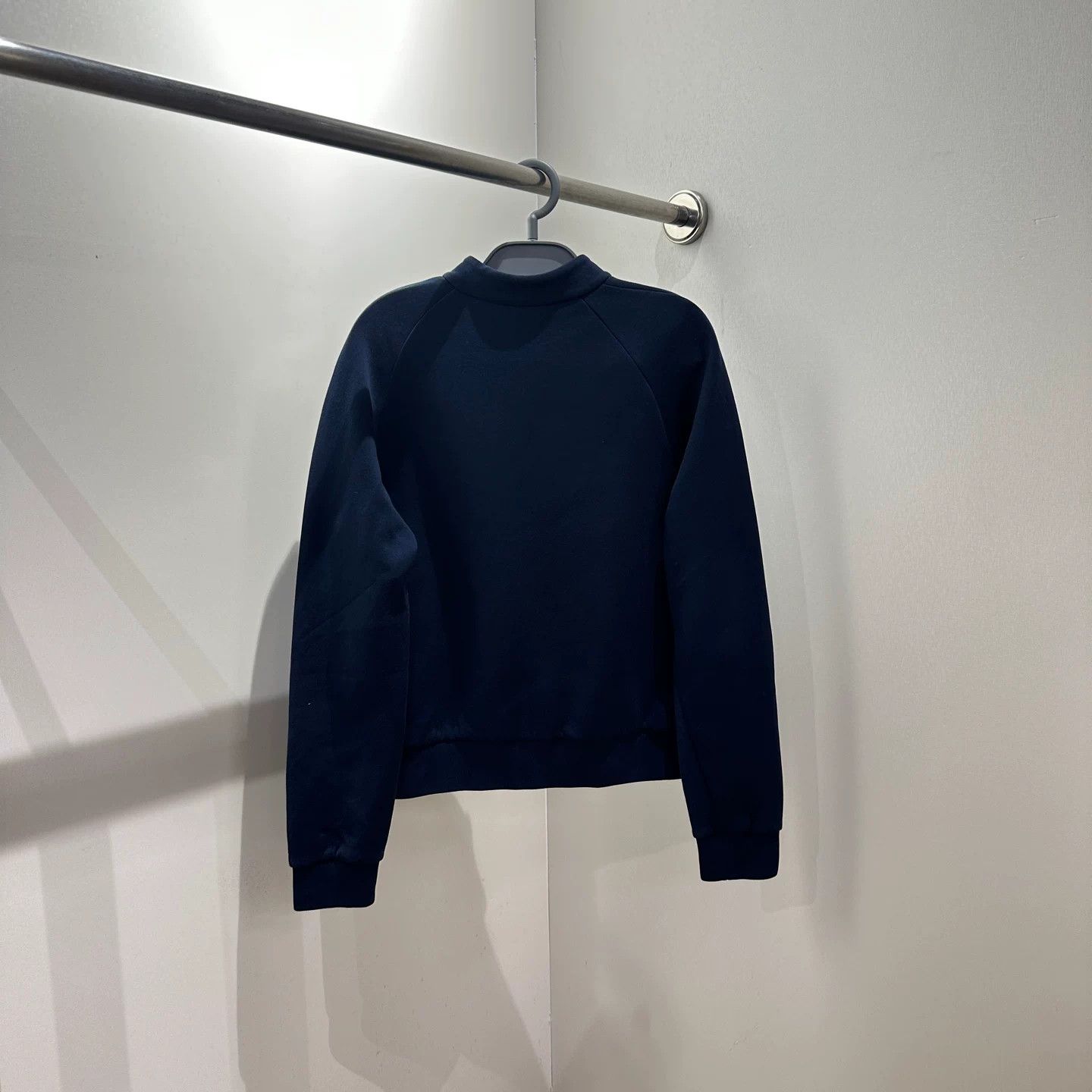 Louis Vuitton Louis Vuitton Blue T-Shirt L Women Size L / US 10 / IT 46 - 2 Thumbnail