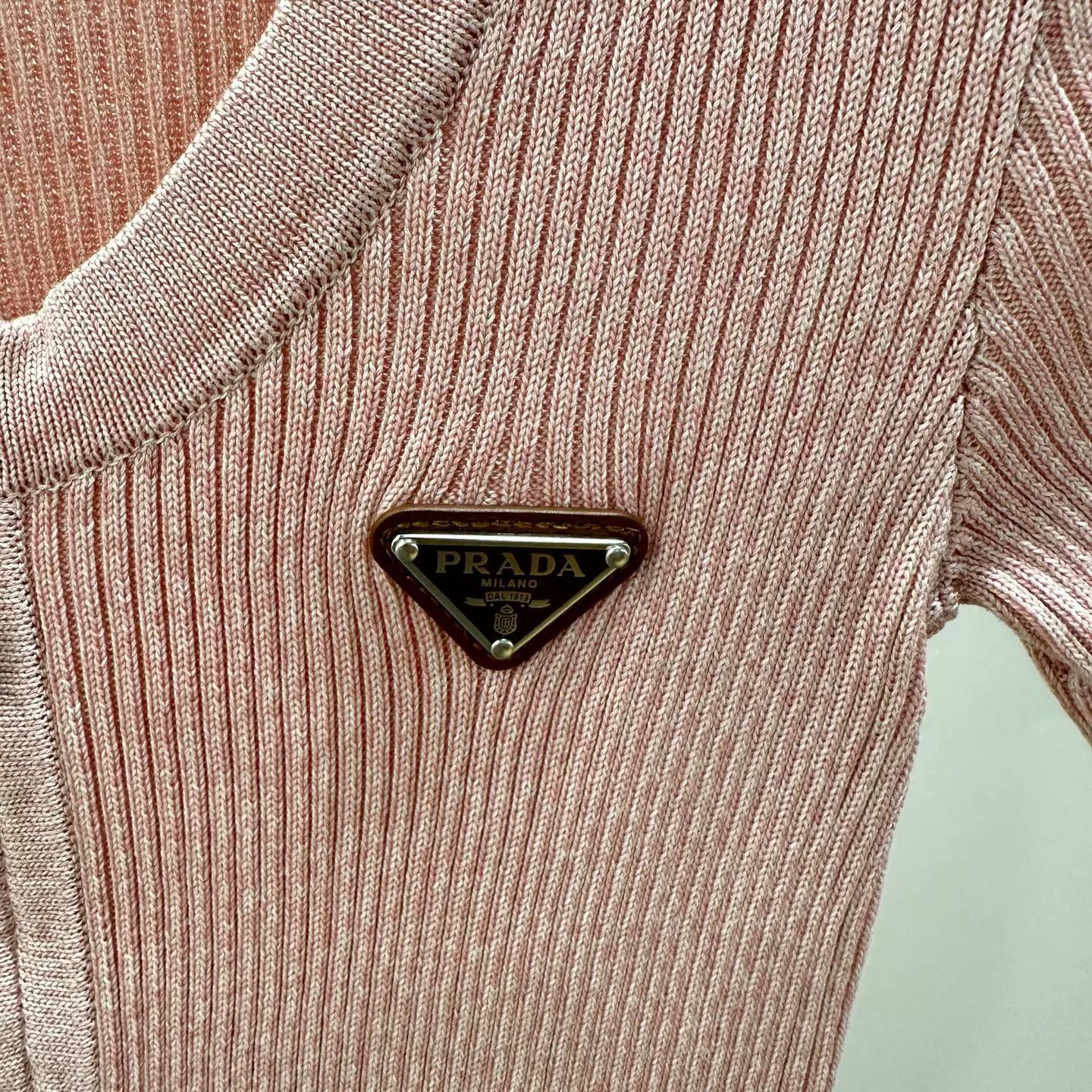 Prada Prada Retro Pink T-Shirt it_38 Women Size XS / US 0-2 / IT 36-38 - 4 Thumbnail